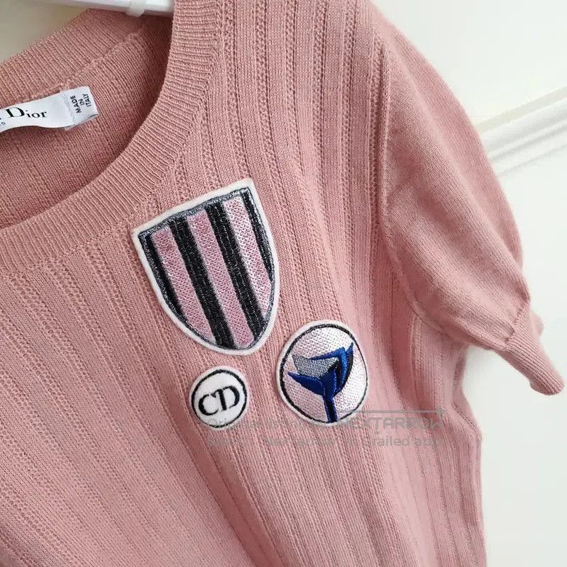 Dior Dior Pink Cashmere Embroidered Short Sleeve Sweater . Size XS / US 0-2 / IT 36-38 - 4 Thumbnail