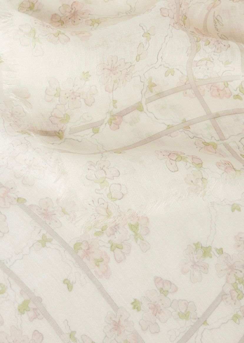 Loro Piana o1srvl11e0325 FAN9560 Size: OS / Silk Scarf in Multicolor Size ONE SIZE - 2 Thumbnail