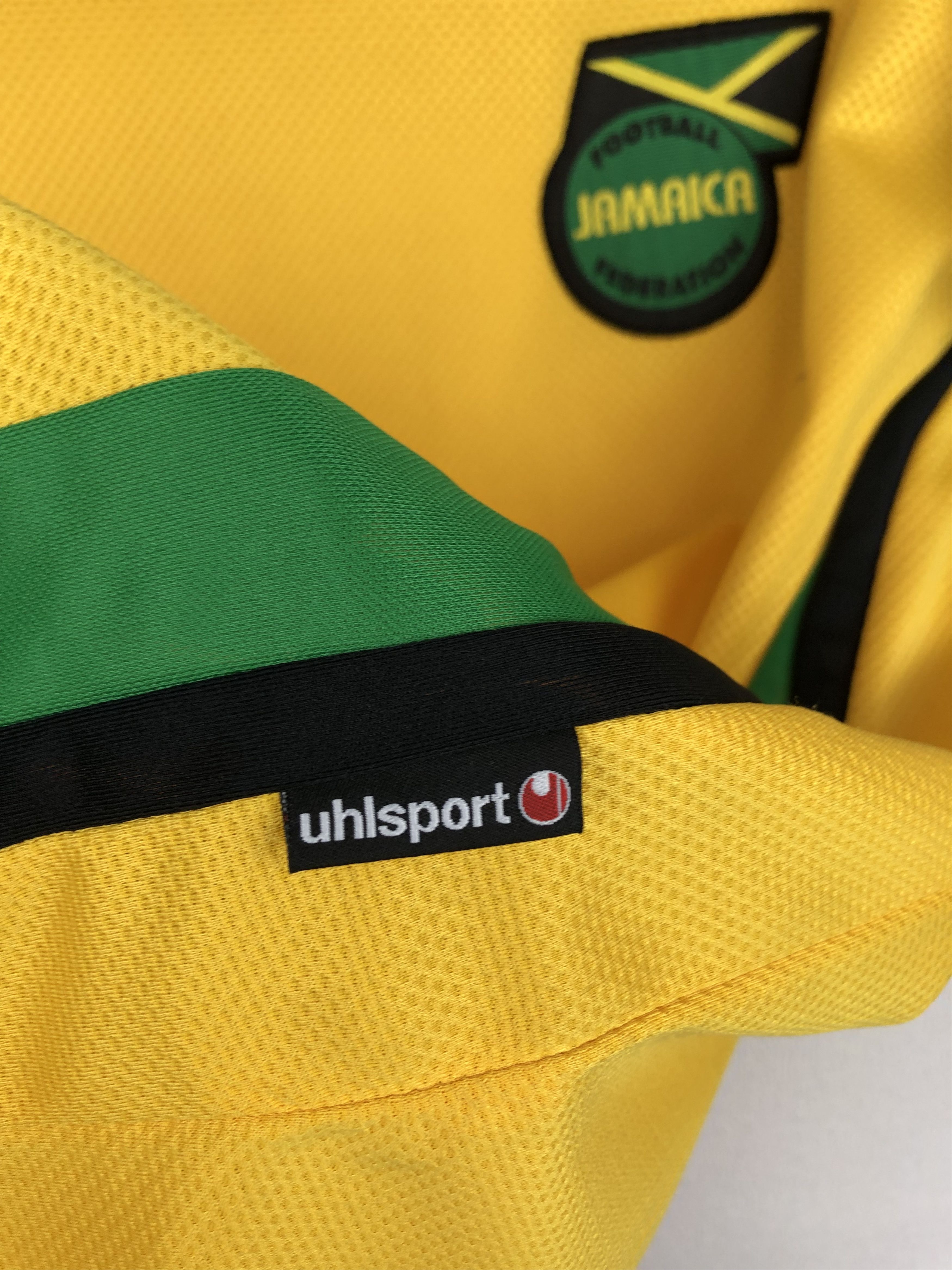 Vintage Jamaica football shirt 2005 Soccer Mens Jersey Slim Fit Size US M / EU 48-50 / 2 - 5 Thumbnail