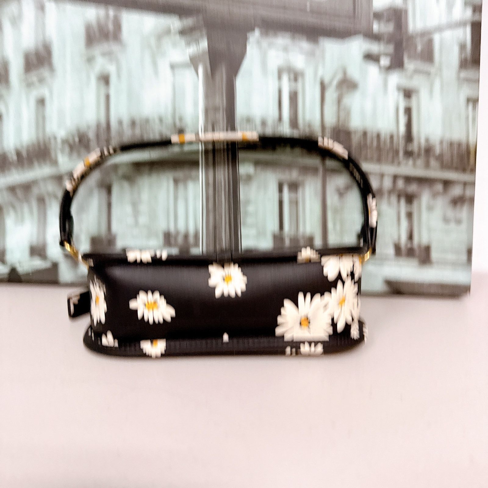 Coach Coach CR509 Swinger Bag 20 Floral Print Glovetanned Black Size ONE SIZE - 5 Thumbnail