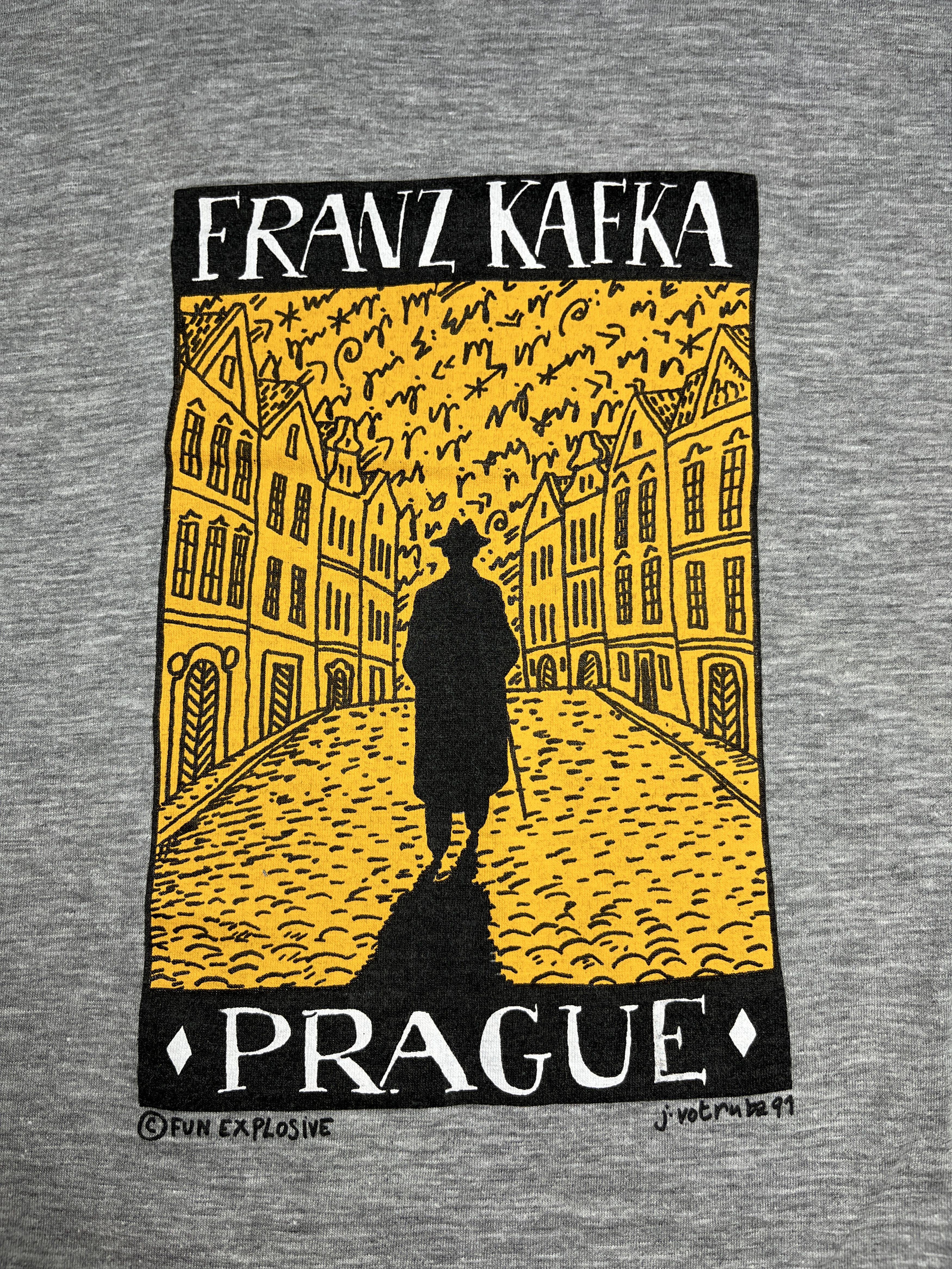 Vintage Vintage 1991 Fun Explosive Franz Kafka Prague T-Shirt Size US XL / EU 56 / 4 - 7 Thumbnail