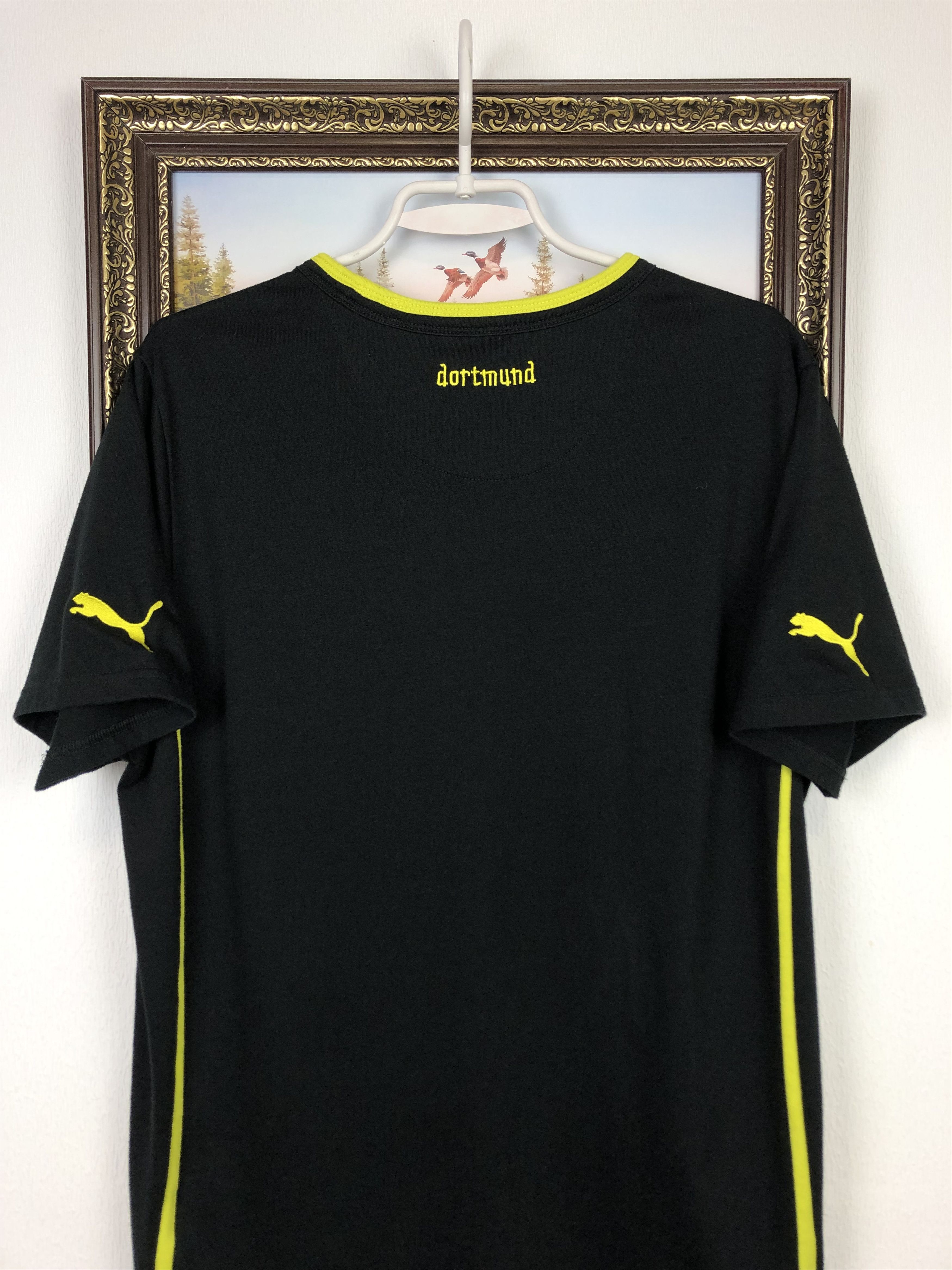 Vintage Vintage Borussia Dortmund Football Shirt Train Tee Soccer Size US L / EU 52-54 / 3 - 8 Thumbnail