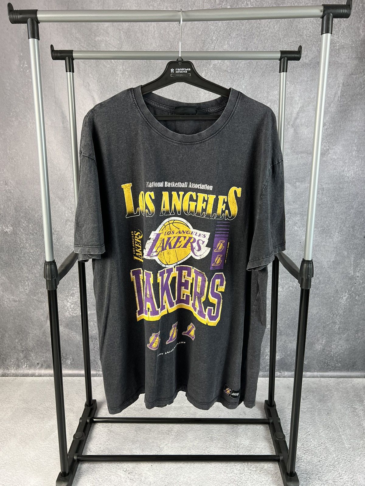 NBA L.A. Lakers NBA T-shirt Size US XL / EU 56 / 4 - 1 Thumbnail