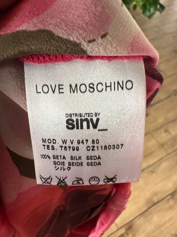 Love Moschino Love moschino xs 34 silk pink red Size XS / US 0-2 / IT 36-38 - 6 Thumbnail