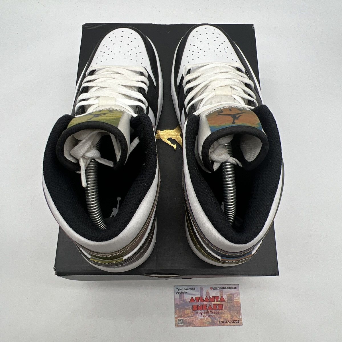 Nike Air Jordan 1 mid heat reactive color change Size US 8 / EU 41 - 7 Thumbnail