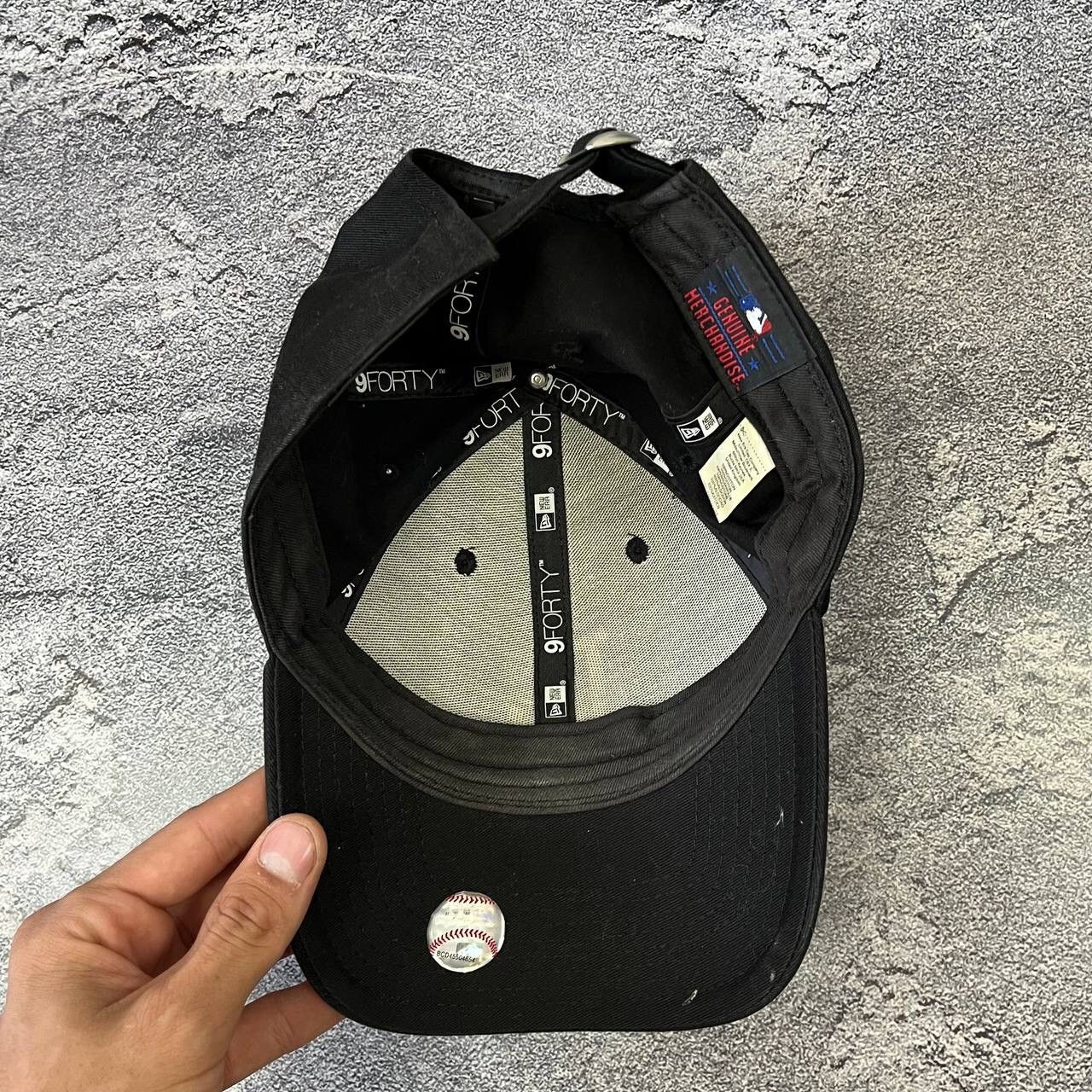 Vintage Vintage New Era NBA Los Angeles Black Big Logo 9Forty HAT Size ONE SIZE - 11 Thumbnail
