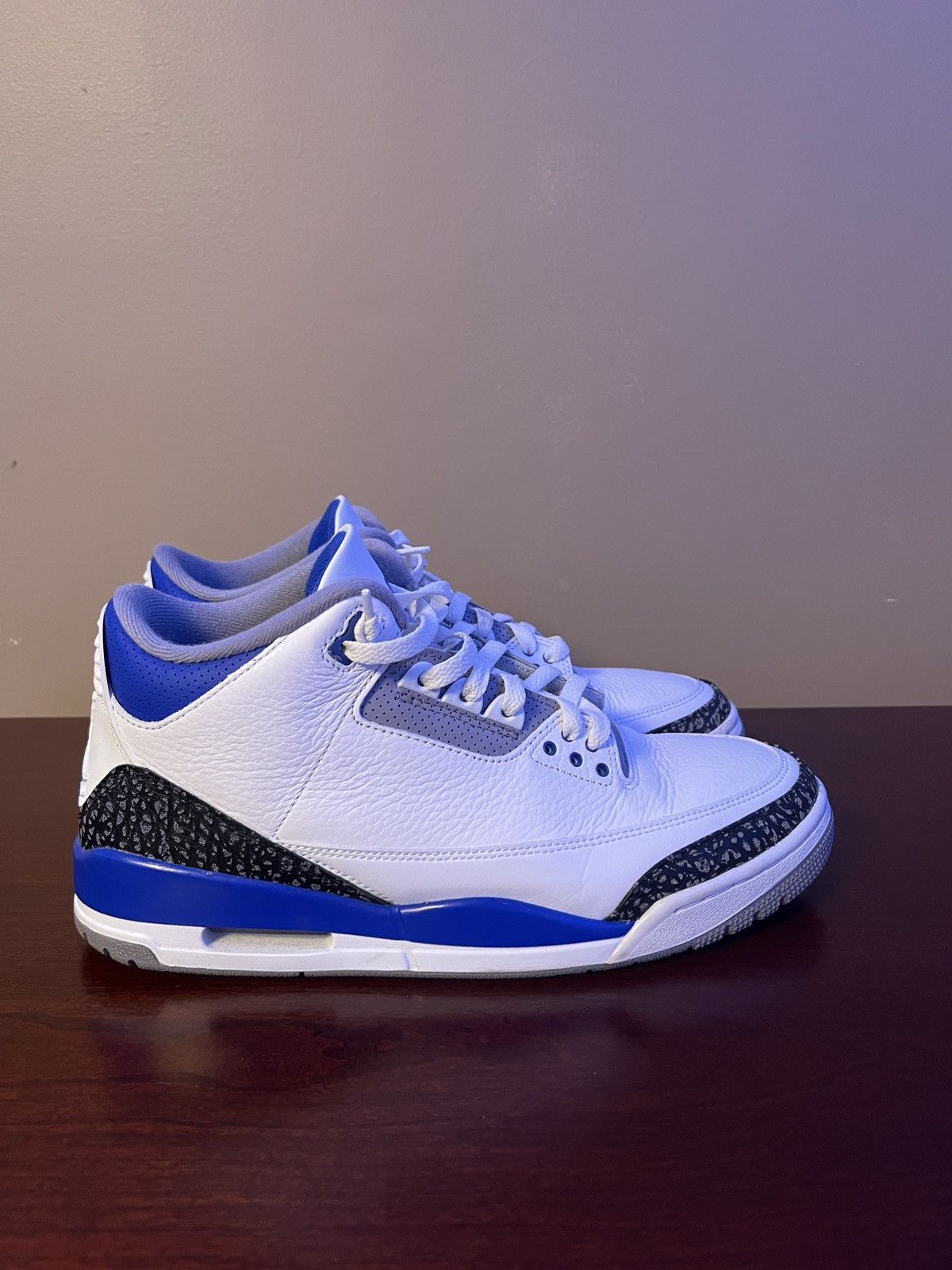 Jordan Brand Jordan 3 “Racer Blue” Size US 11 / EU 44 - 2 Thumbnail
