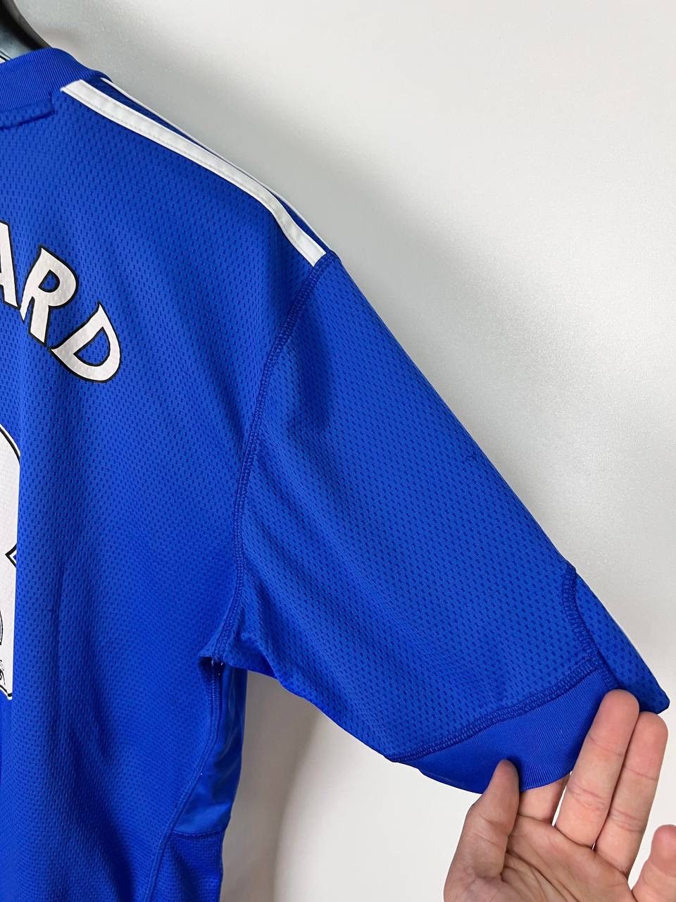 Vintage Chelsea Adidas Lampard 8 jersey t-shirts size M Size US M / EU 48-50 / 2 - 15 Thumbnail
