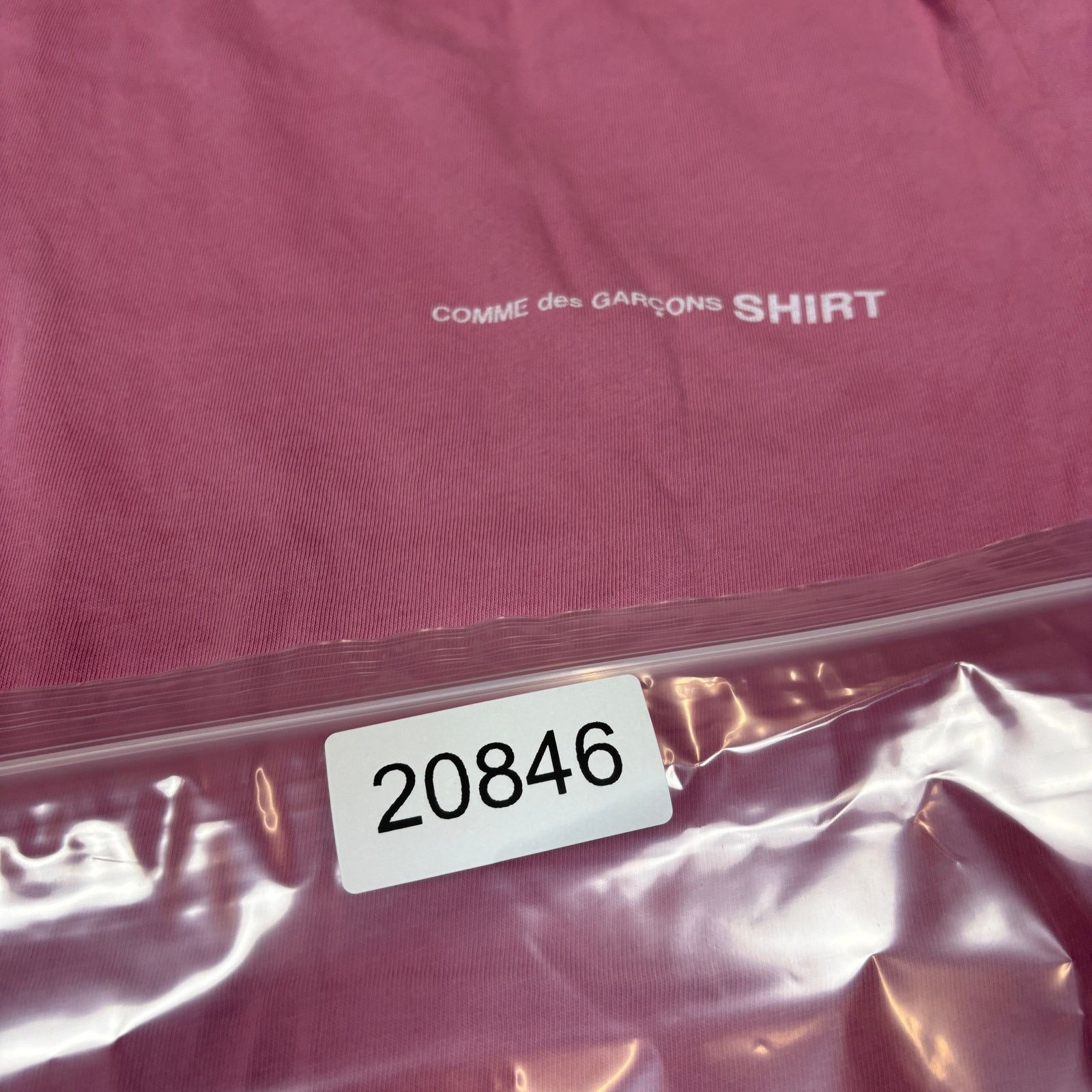 Comme des Garcons Comme des Garcons Shirt Logo Short Sleeve Tee Women's Large Size L / US 10 / IT 46 - 10 Thumbnail