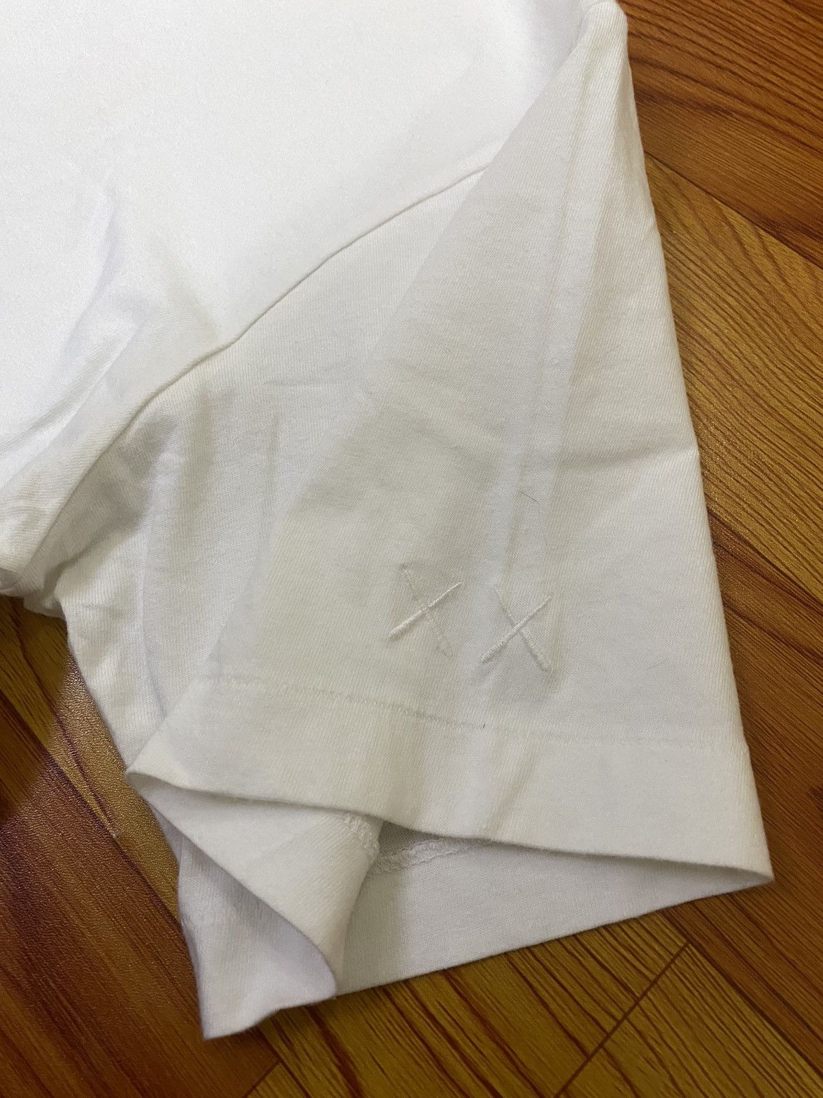 Japanese Brand × Uniqlo Kaws Elmo x Uniqlo Tee Size US L / EU 52-54 / 3 - 4 Thumbnail