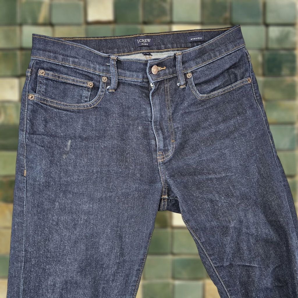 J.Crew J.Crew Flex Straight Jeans Mens 30x30 Dark Wash Denim Stretch Classic Fit Blue Cotton Blend Zip Front Pocketed Size US 30 / EU 46 - 1 Thumbnail