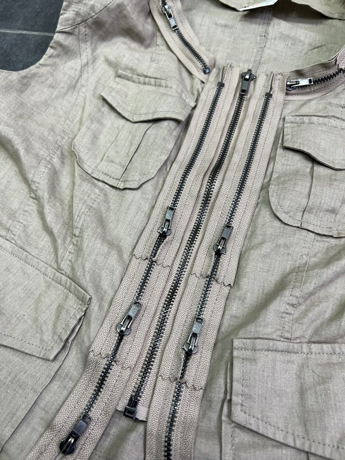 Hysteric Glamour × Japanese Brand Undercover style avant Garde zipper cargo Japanese vest Size S / US 4 / IT 40 - 3 Thumbnail