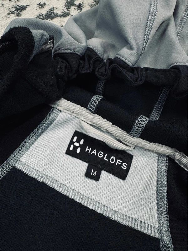 Haglofs Haglofs ski jacket gray black logo M windstopper Size US M / EU 48-50 / 2 - 5 Thumbnail