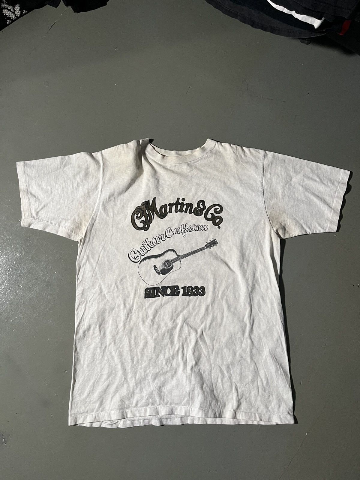 Other Vintage C.F. Martin & Co T-shirt Size US L / EU 52-54 / 3 - 1 Thumbnail