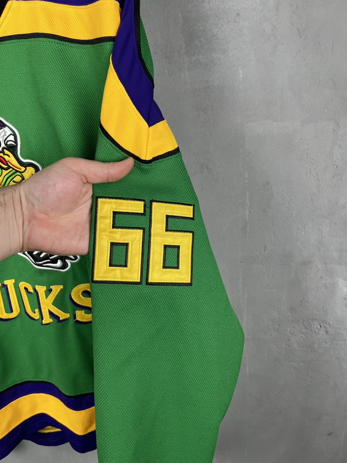 Other Ducks jersey vintage bombay 66 Size US L / EU 52-54 / 3 - 6 Thumbnail