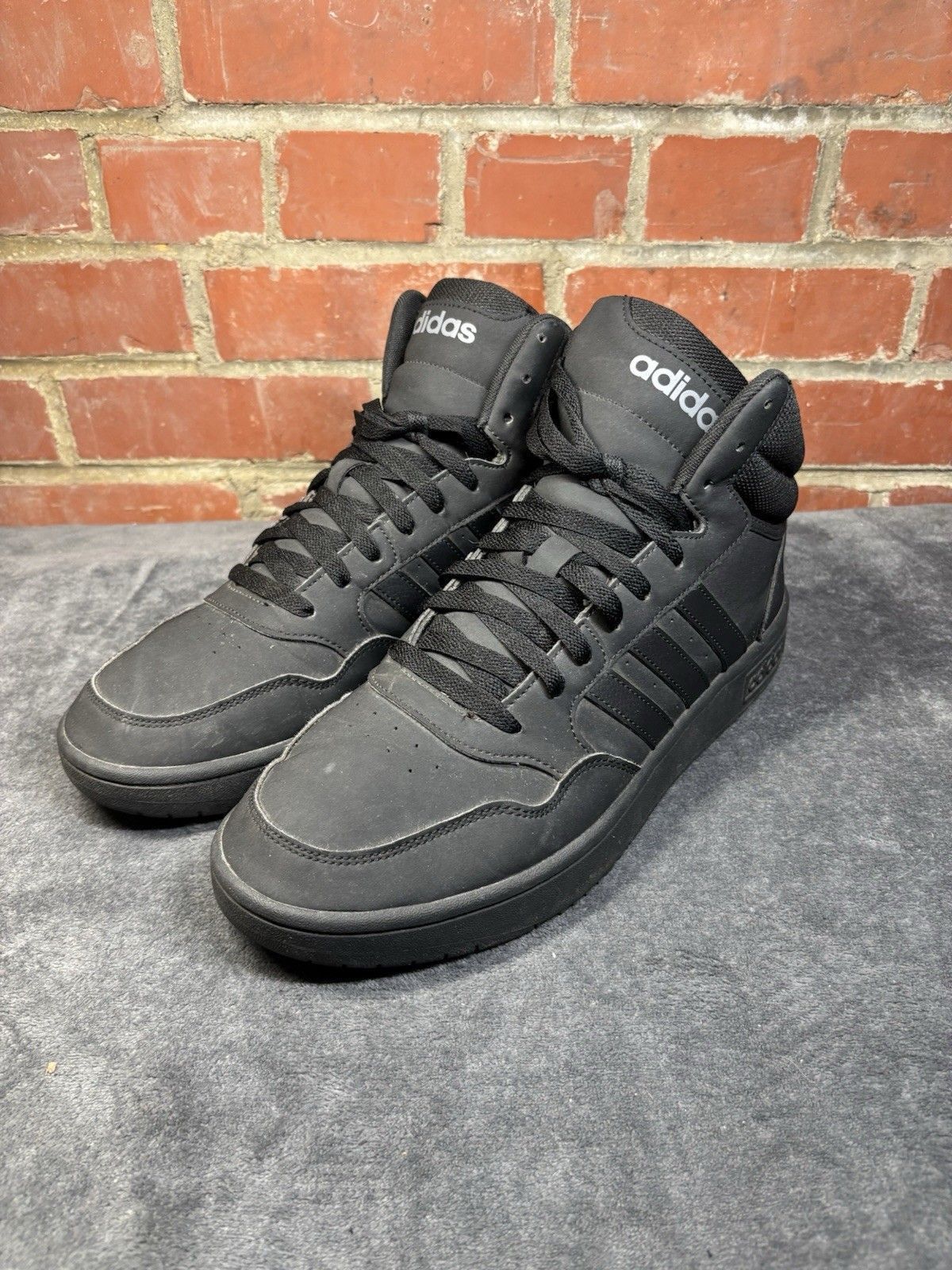 Adidas adidas Men's Hoops 3.0 Mid Top Athletic Shoes Us 10.5M Size US 10.5 / EU 43-44 - 3 Thumbnail