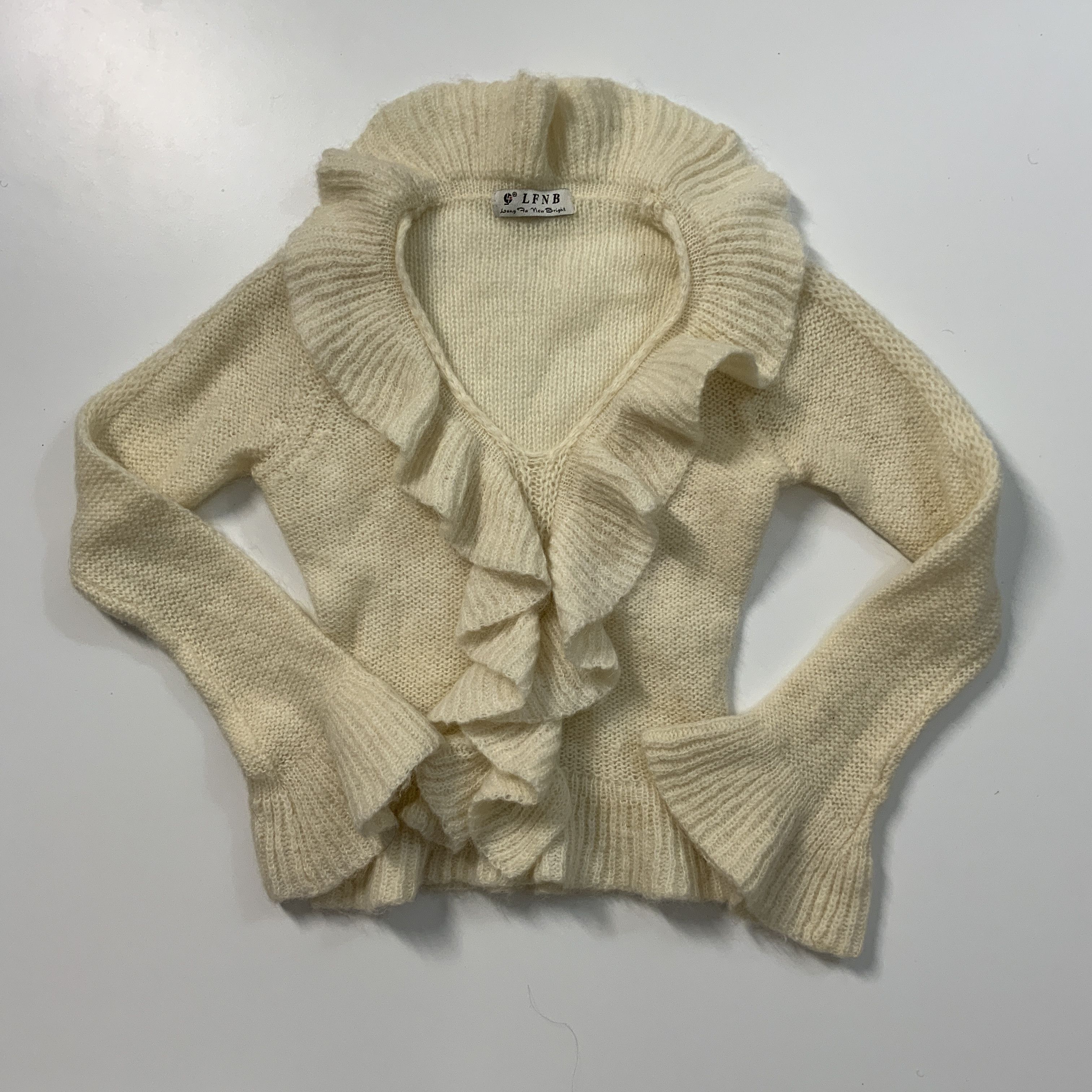Vintage 90s vintage XS-S Short cream gypsy sweater ruffled sleeves Size S / US 4 / IT 40 - 1 Thumbnail