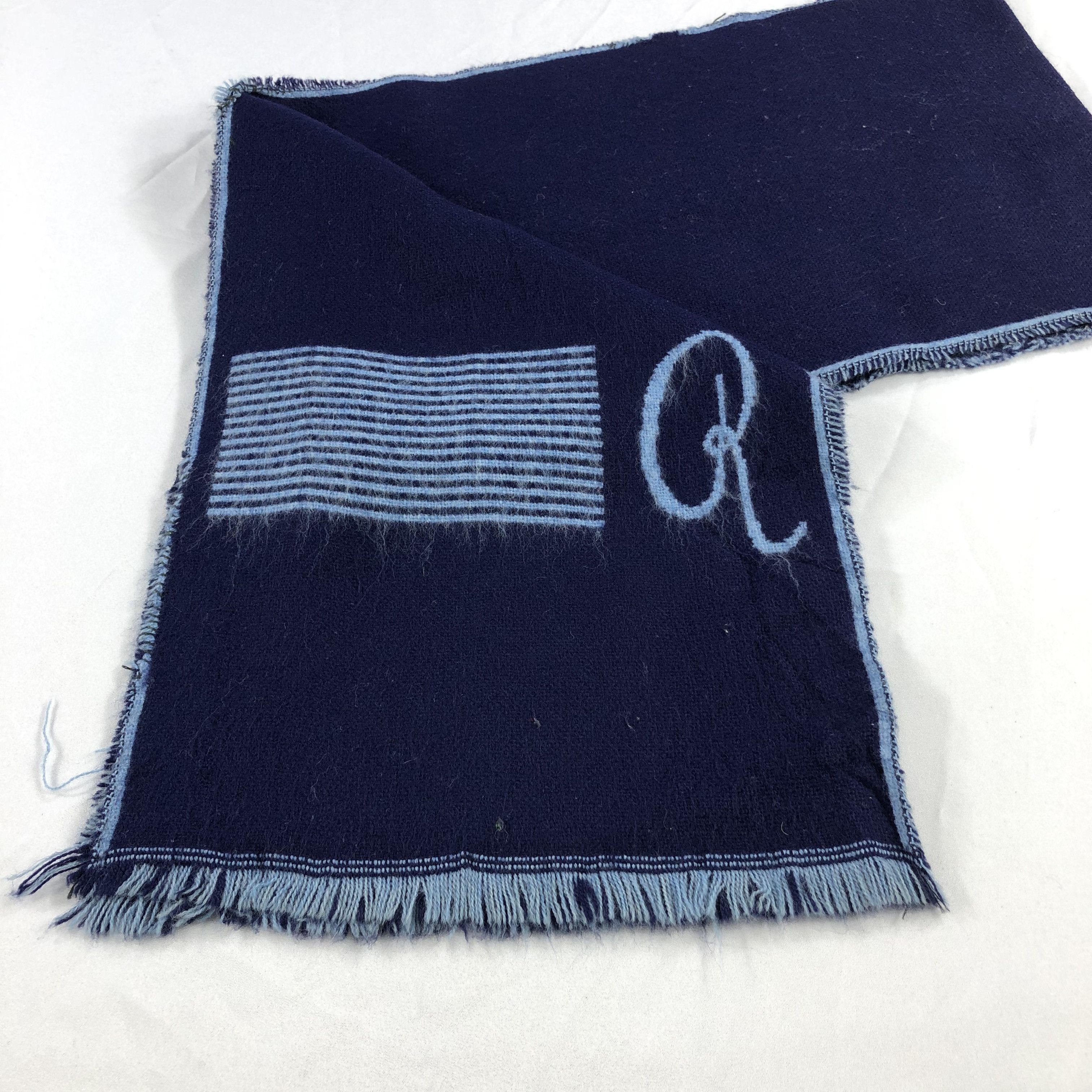 Vintage Roger L. Paris Wool Scarf Muffler V1019 Size ONE SIZE - 5 Thumbnail