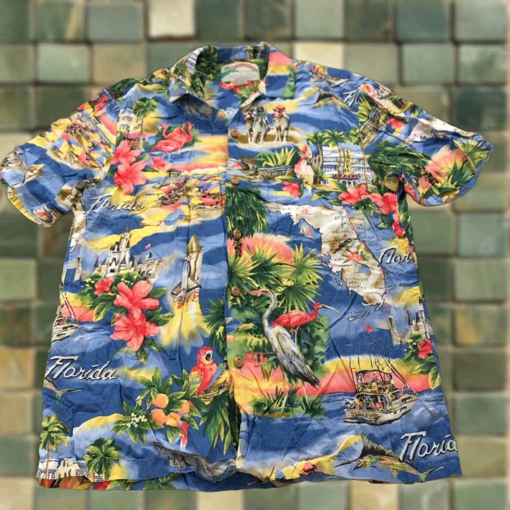 Paradise Found Paradise Found Small Button Short Sleeve Collared Hawaiian Floral Shirt Rayon Size US S / EU 44-46 / 1 - 1 Thumbnail