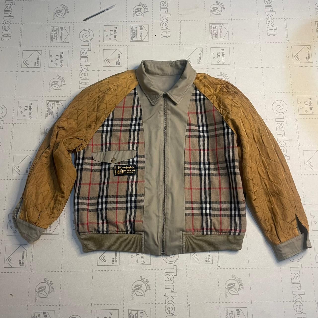 Burberry VINTEGE BURBERRY bomber jacket NOVA CHECK cotton men biege Size US M / EU 48-50 / 2 - 13 Thumbnail