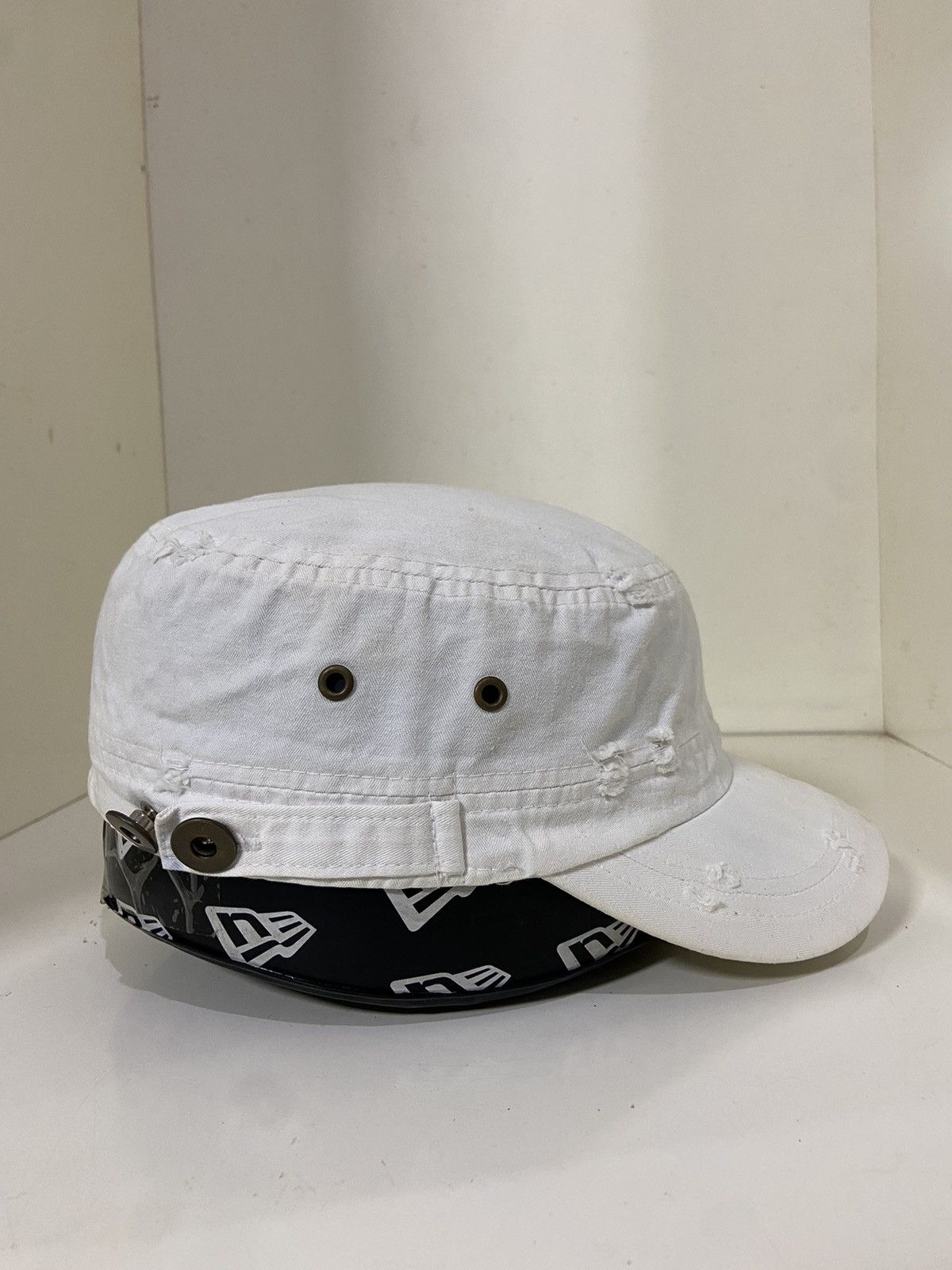 If Six Was Nine 2000s button studded ifsixwasnine patrol hat Size ONE SIZE - 6 Thumbnail