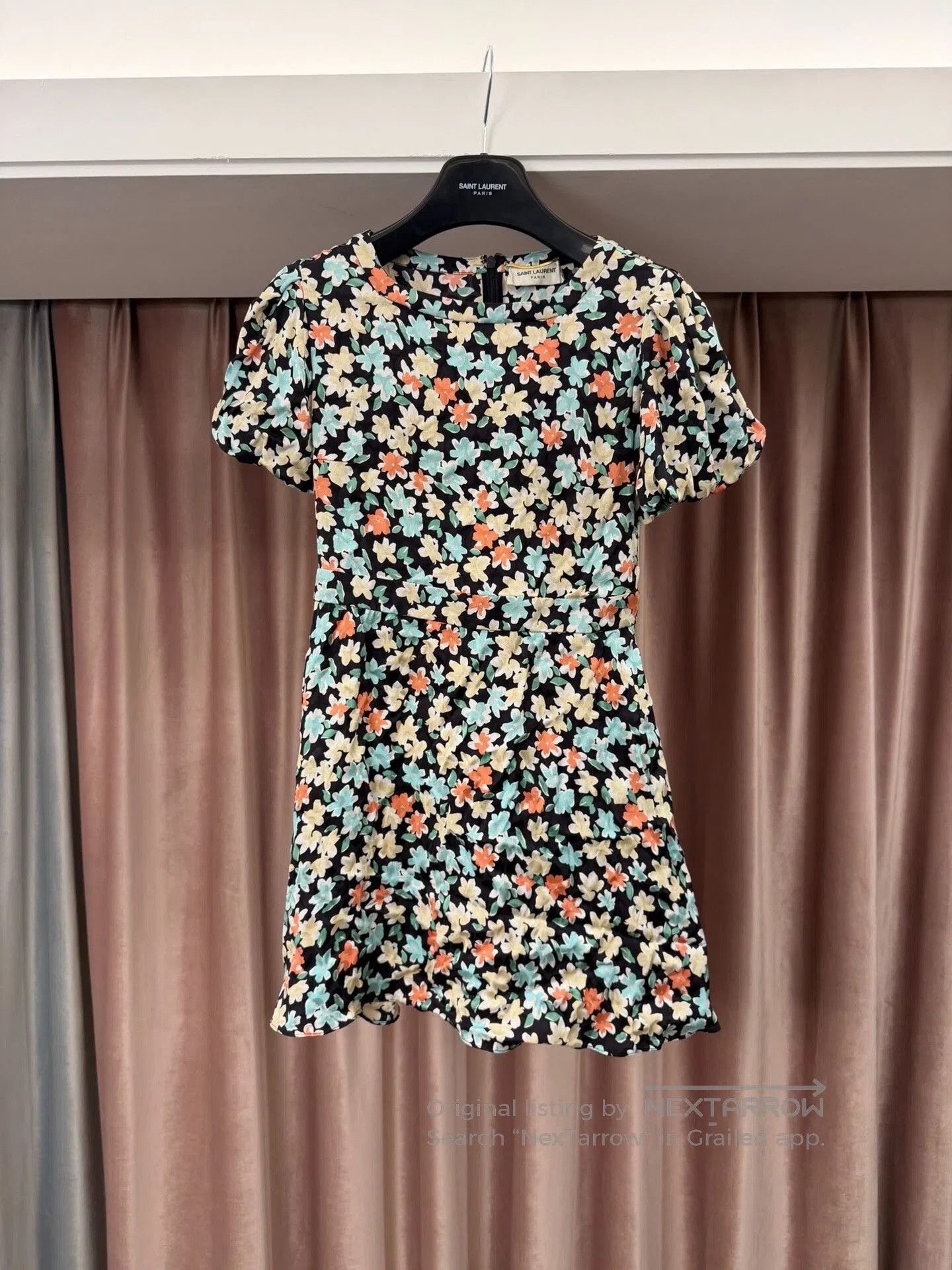 Saint Laurent Paris Floral Puff Sleeve Silk Dress. Size S / US 4 / IT 40 - 1 Thumbnail