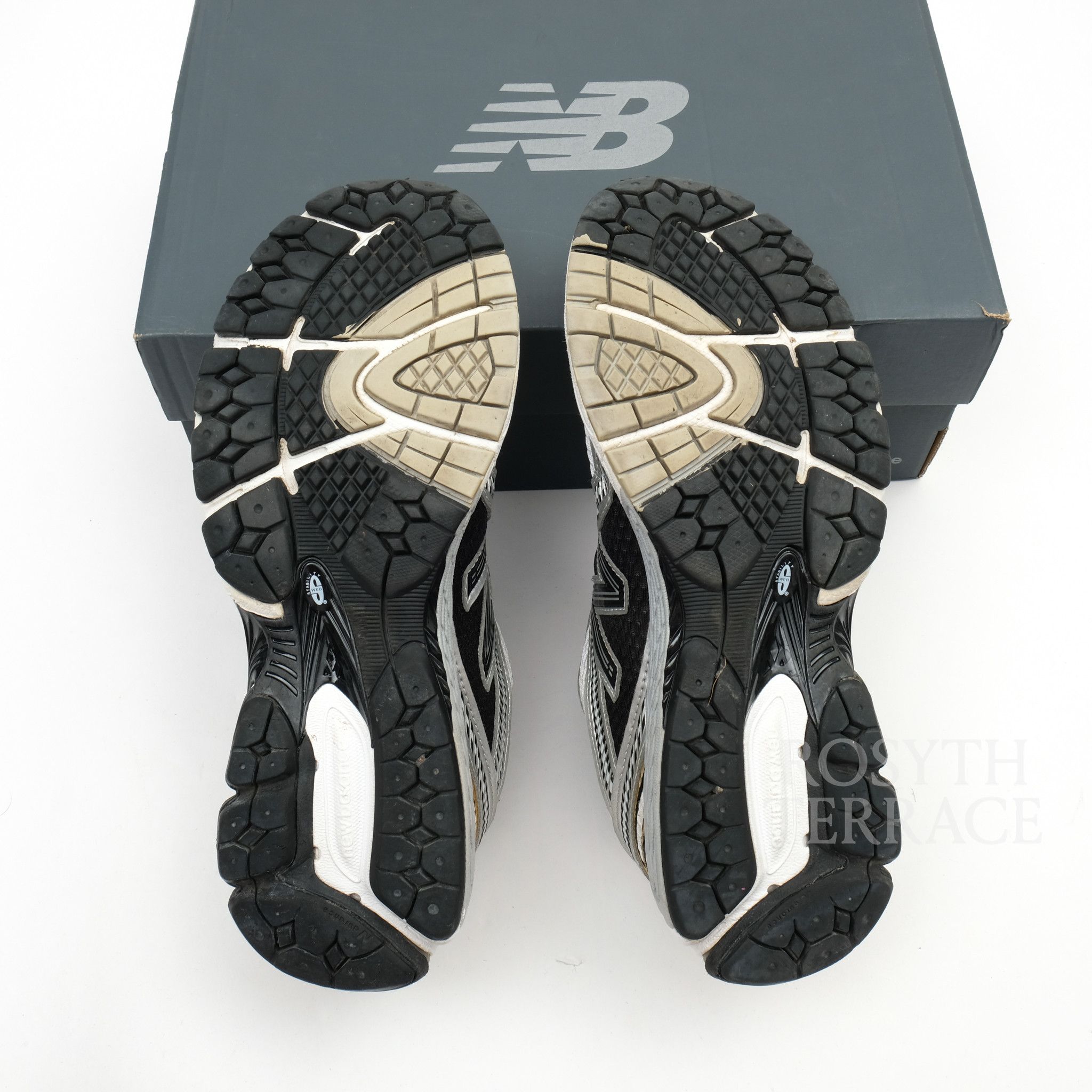 New Balance 【NEW BALANCE / ML860XD / US10】 Size US 10 / EU 43 - 5 Thumbnail