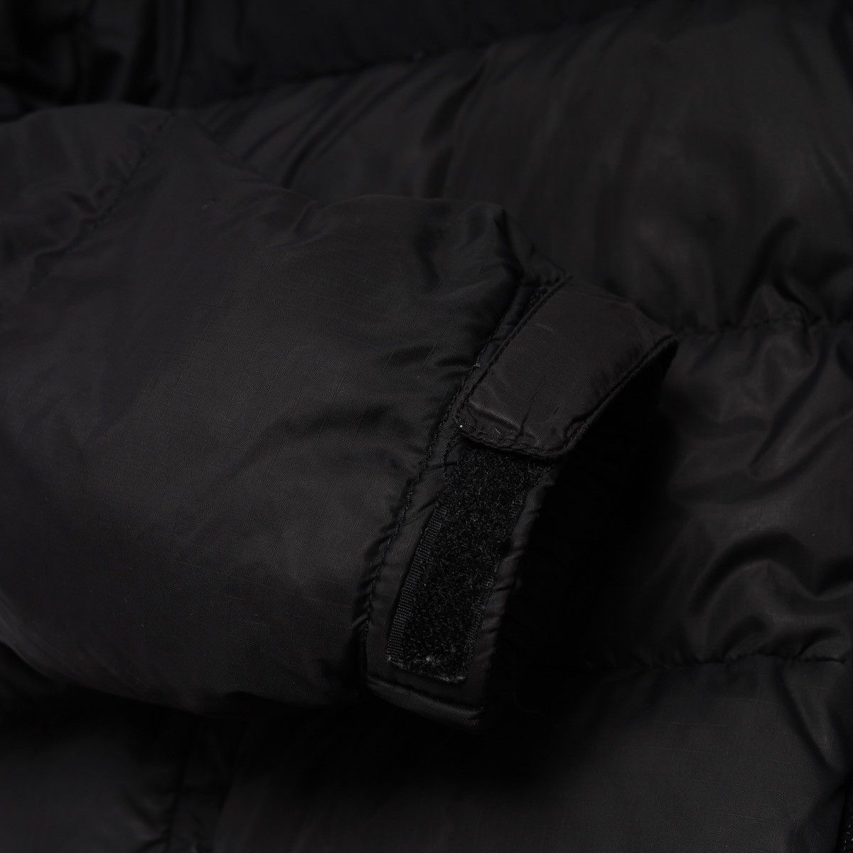 The North Face The North Face 700 Down Puffer Jacket Black Size US L / EU 52-54 / 3 - 12 Thumbnail