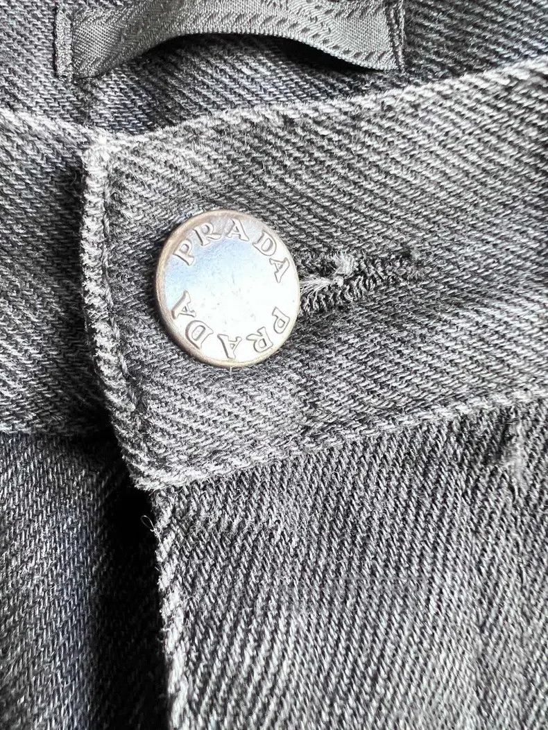 Prada Prada Washed to make old triangle metal label jeans Size US 31 - 6 Thumbnail