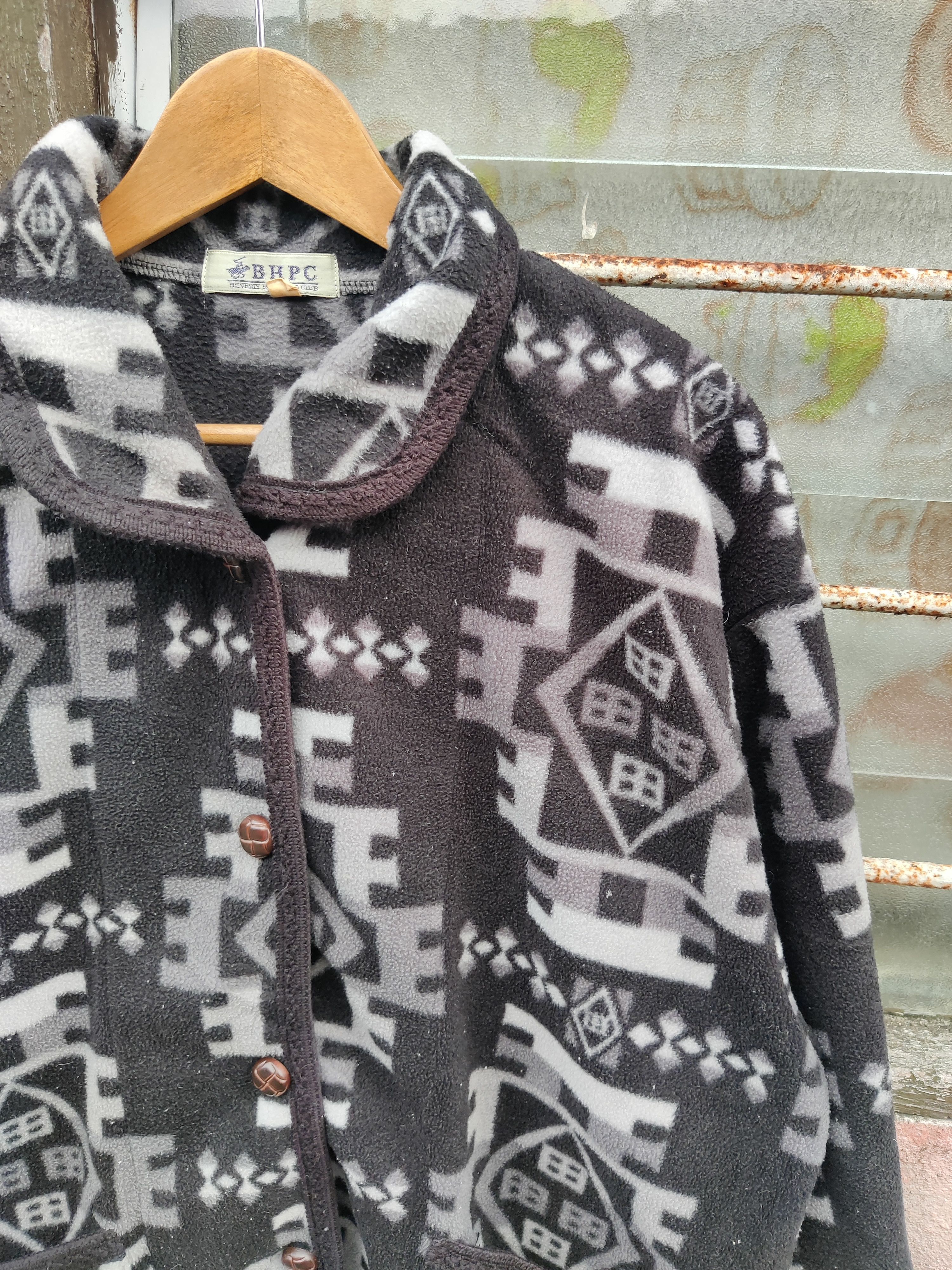 Beverly Hills Polo Club Vintage Beverly Hills Polo Digital Printed Fleece Jacket Size US XL / EU 56 / 4 - 2 Thumbnail