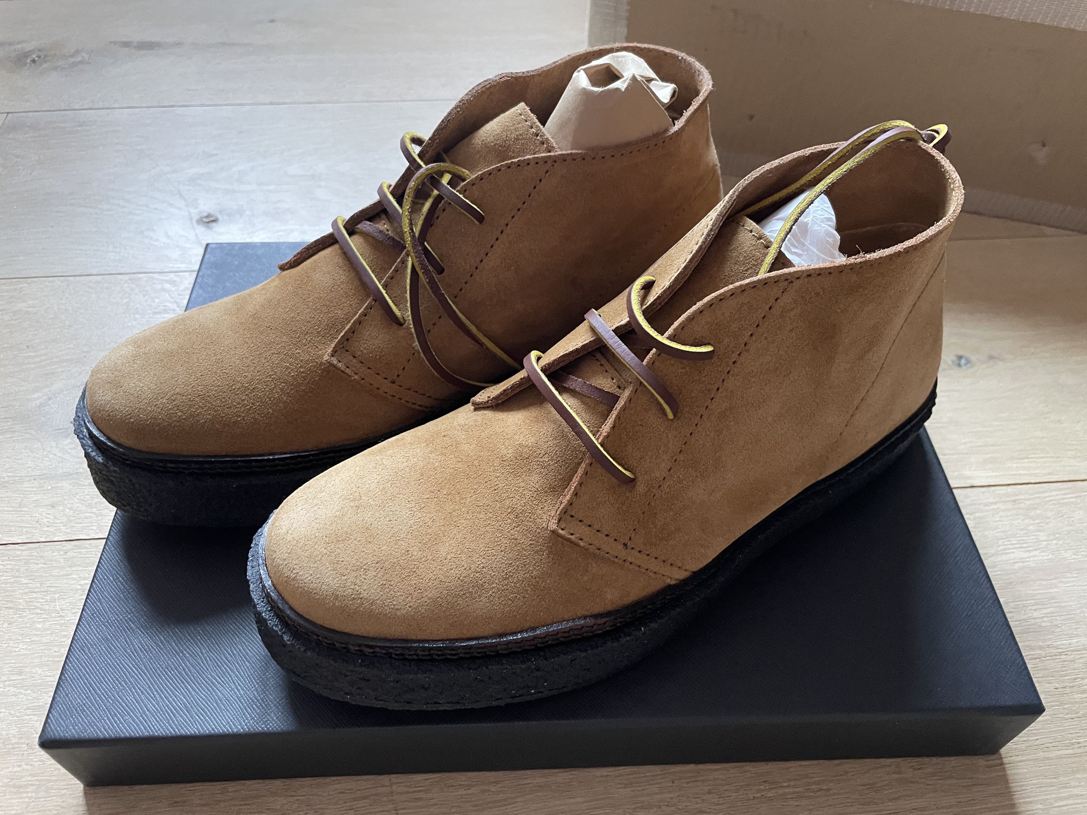 Yuketen Santiago Chukka Boot Flesh Out - Rame Size US 7 / EU 40 - 4 Thumbnail
