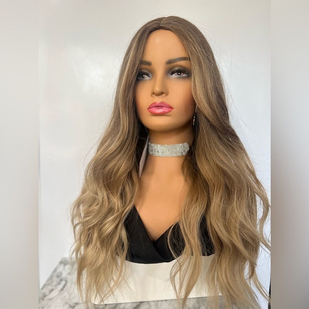 Other Blonde Balayage Wavy Brown Rooted Light Ash Blonde Wig 28 I Size ONE SIZE - 4 Thumbnail