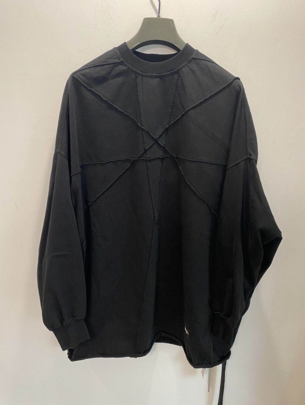 Rick Owens × Rick Owens Drkshdw Rick Owens DRKSHDW Crater Tunic Crewneck Sweatshirt Size US L / EU 52-54 / 3 - 1 Thumbnail
