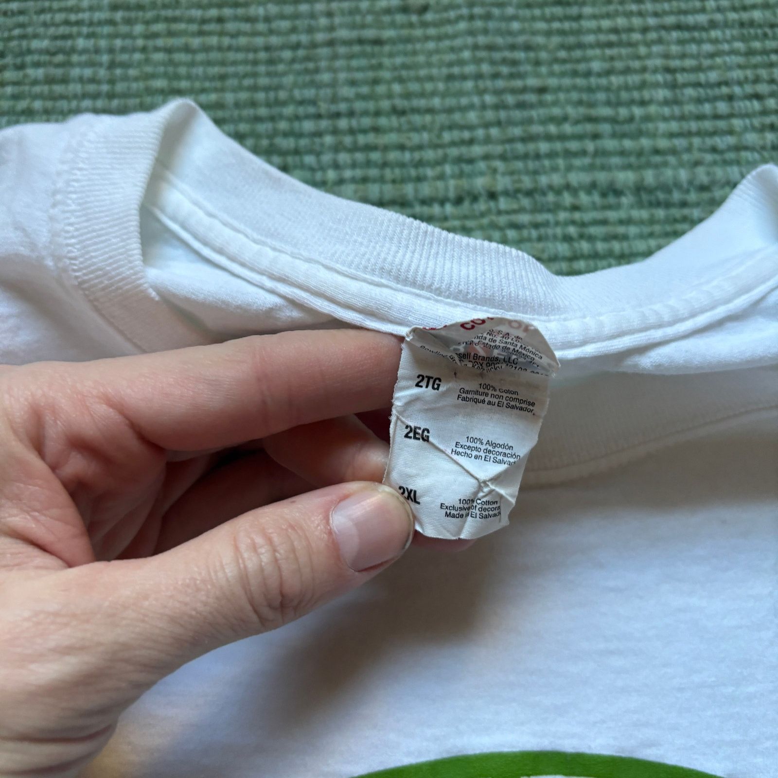 Vintage Vintage Y2K XXL Mossy Oak tee shirt white and green Size US XXL / EU 58 / 5 - 4 Thumbnail