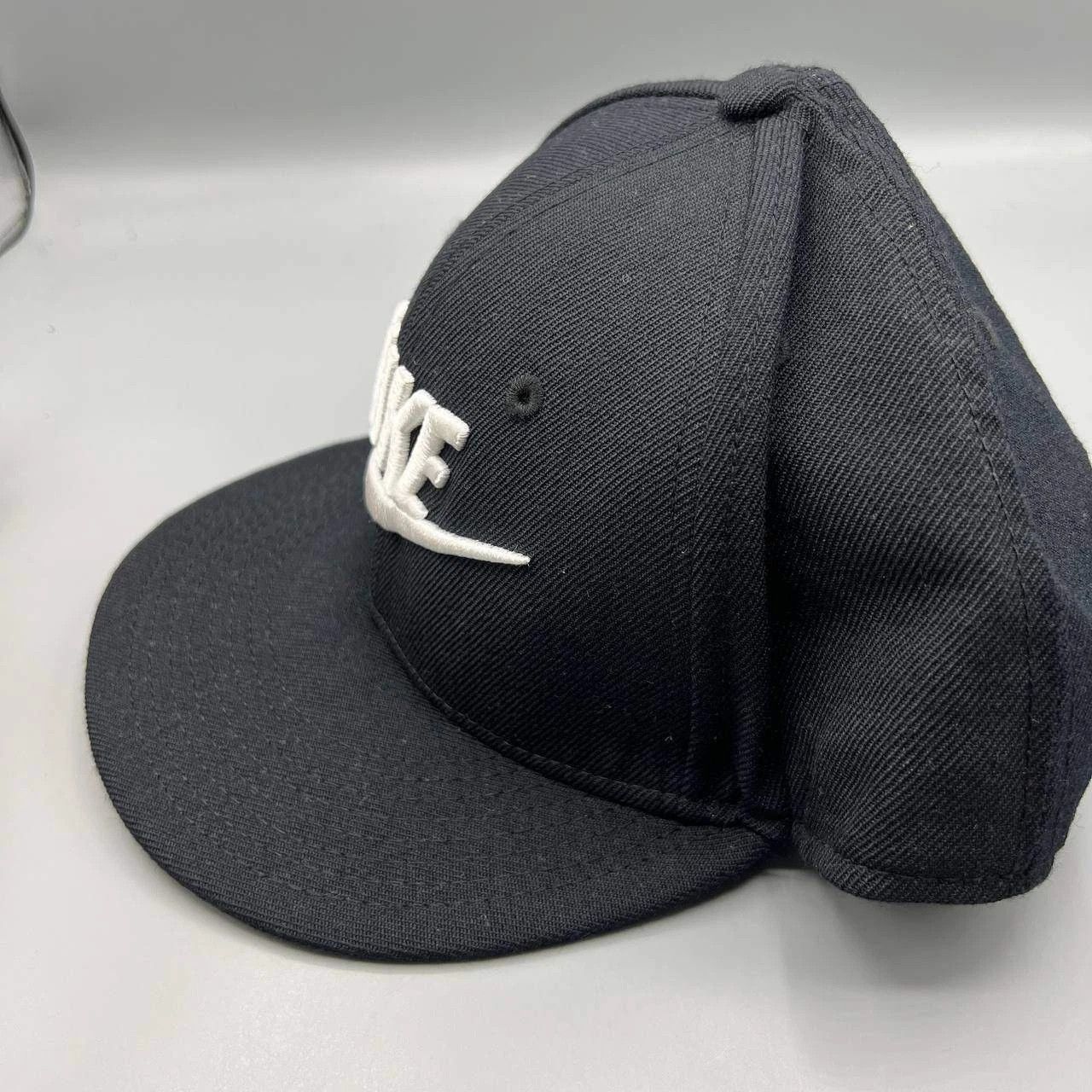 Nike Nike True Swoosh Hat Men Black Embroidered Snap Back Cap Size ONE SIZE - 5 Thumbnail
