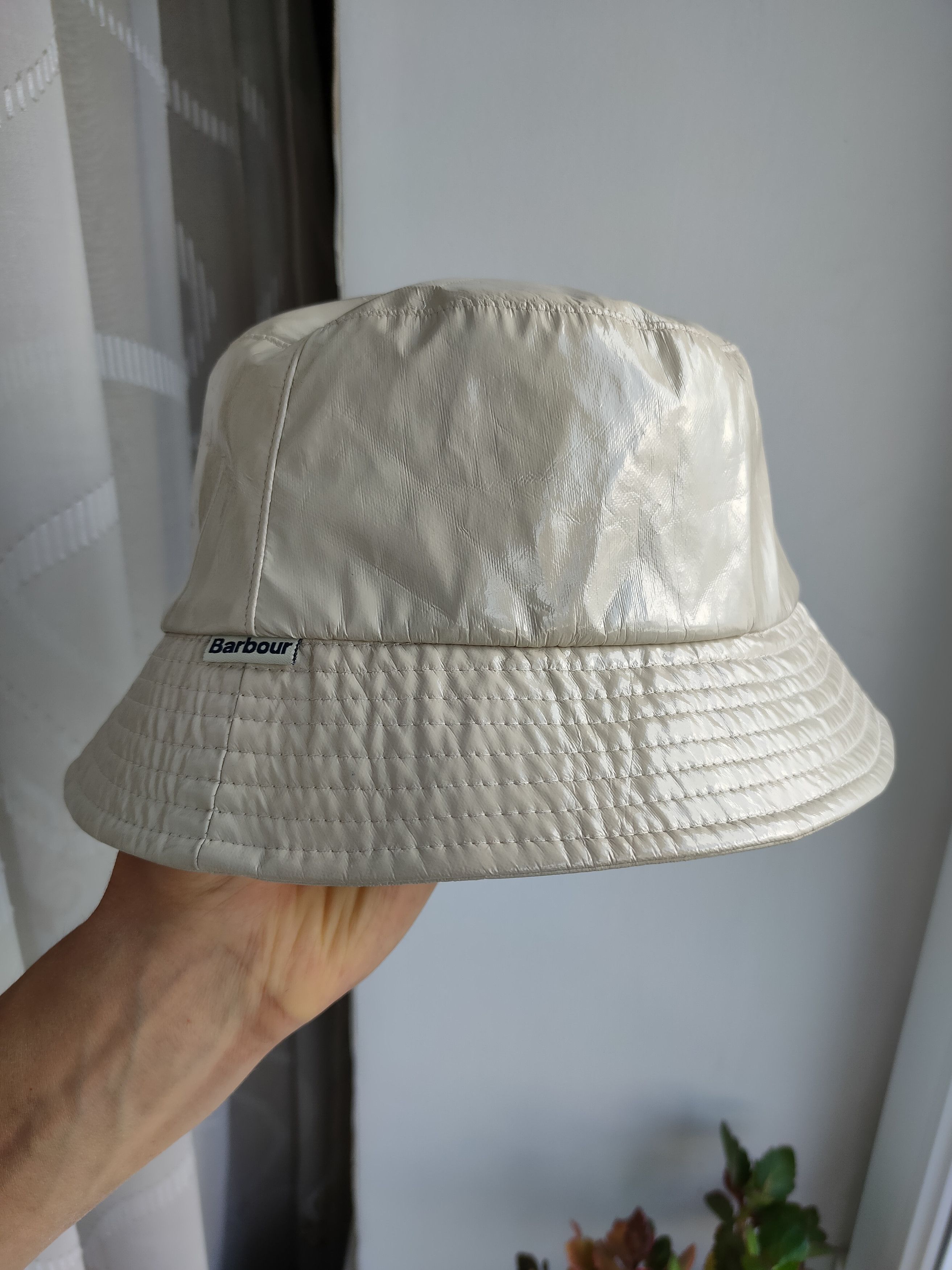 Barbour Barbour Women's Patent Bucket Hat Glossy Tartan Lined Cap S Size ONE SIZE - 1 Thumbnail