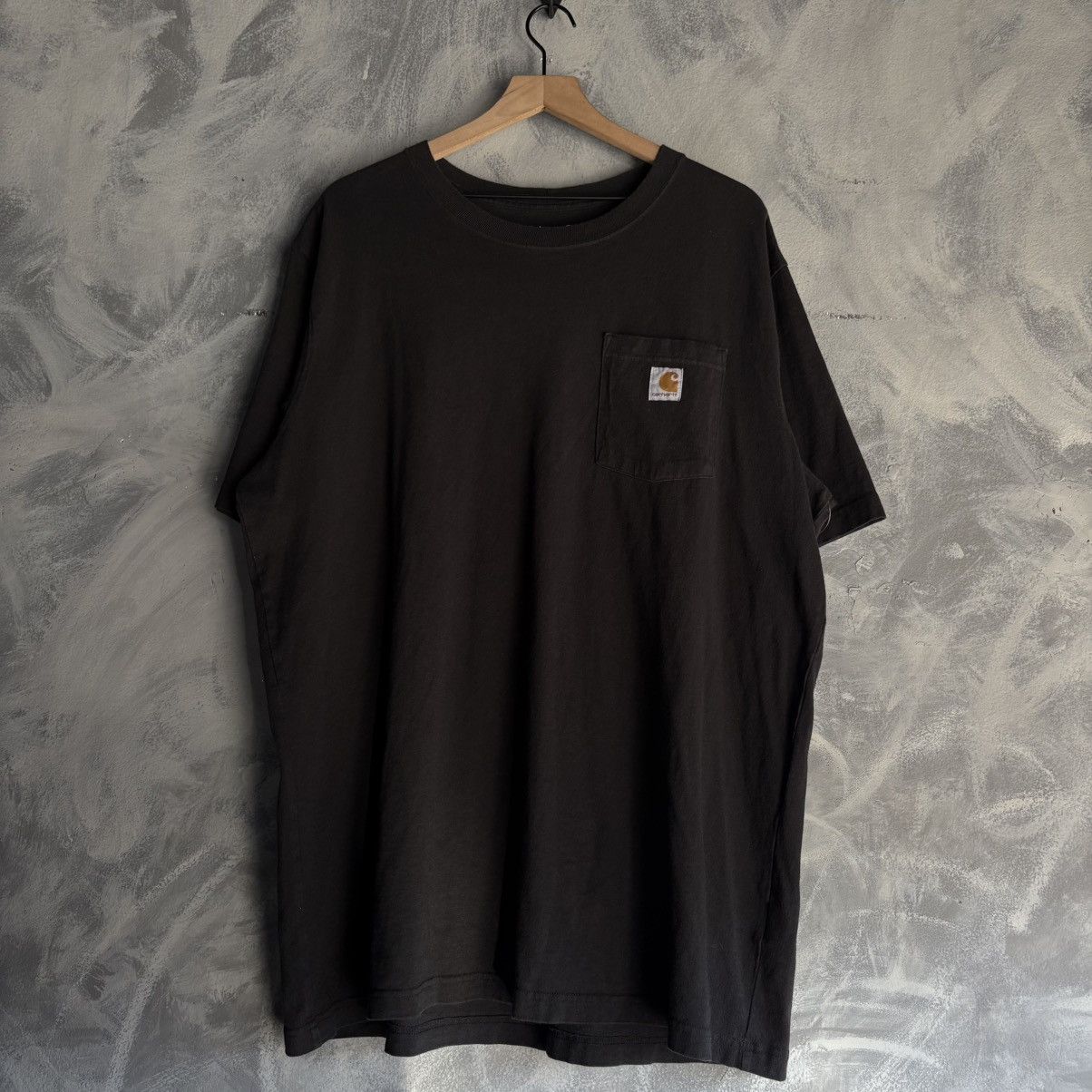 Carhartt Vtg Carhartt T Shirt Men’s Size XL Color Black Short Sleeve Size US XL / EU 56 / 4 - 1 Thumbnail