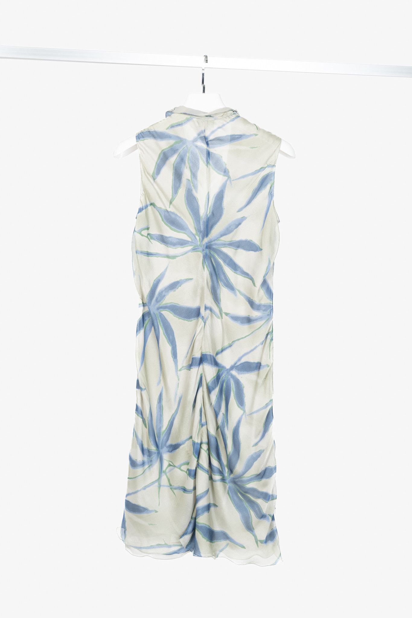 Giorgio Armani Giorgio Armani Grey & Blue Silk Floral-Print Dress Size XL / US 12-14 / IT 48-50 - 2 Thumbnail