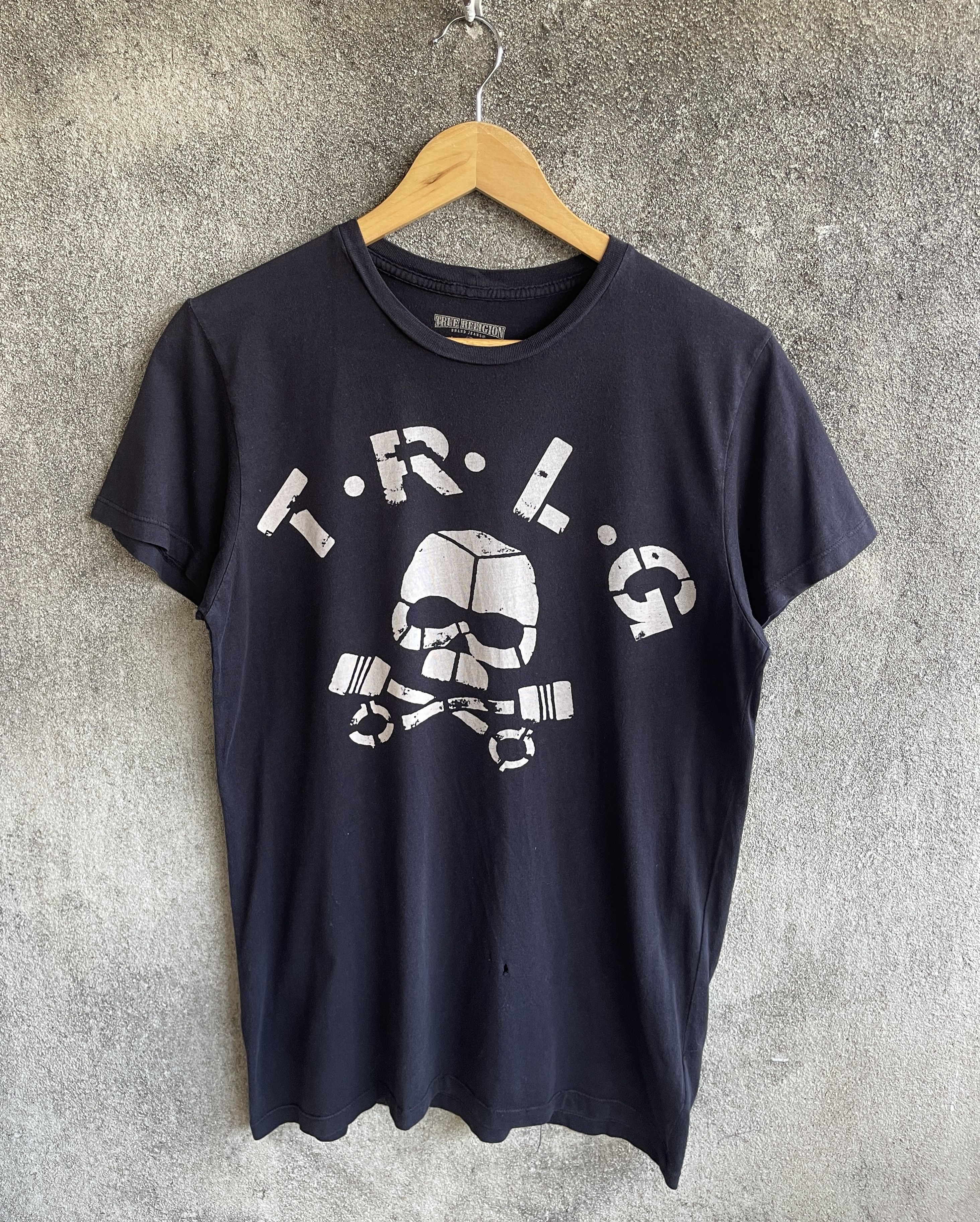True Religion Vintage🔥True Religion🔥Big Logo Skull Crew Neck Thrashed Tee Size US S / EU 44-46 / 1 - 1 Thumbnail