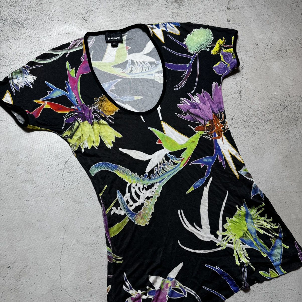 Just Cavalli luxury flowers t shirt just cavalli roberto cavalli Size M / US 6-8 / IT 42-44 - 2 Thumbnail