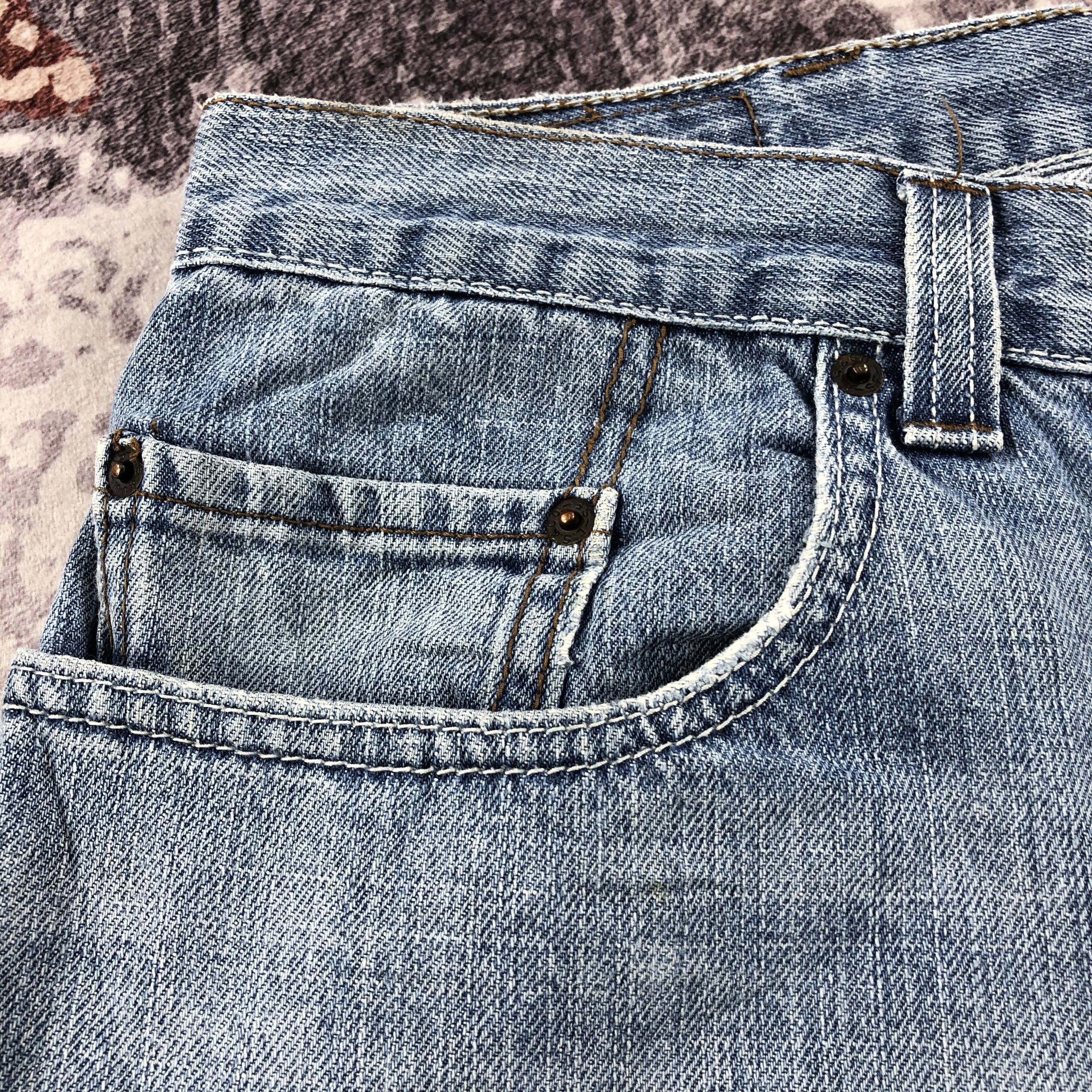 Levi's × Vintage Vintage Blue Wash Levis 569 Jeans-JM2238 Size US 40 / EU 56 - 11 Thumbnail