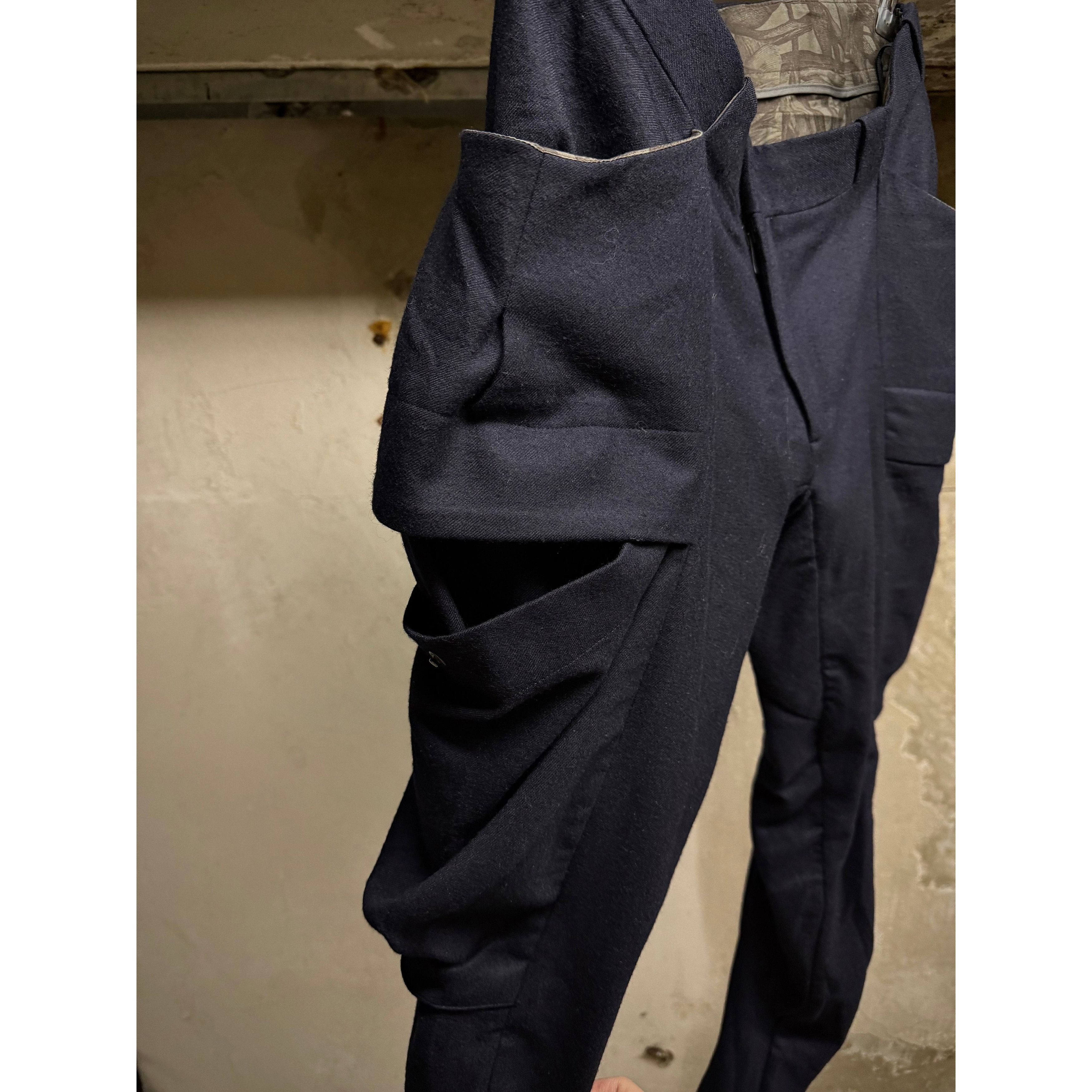 Devoa DEOVA 2010s Dark Navy Wool J-cut Cargos Pants Size US 29 - 4 Thumbnail