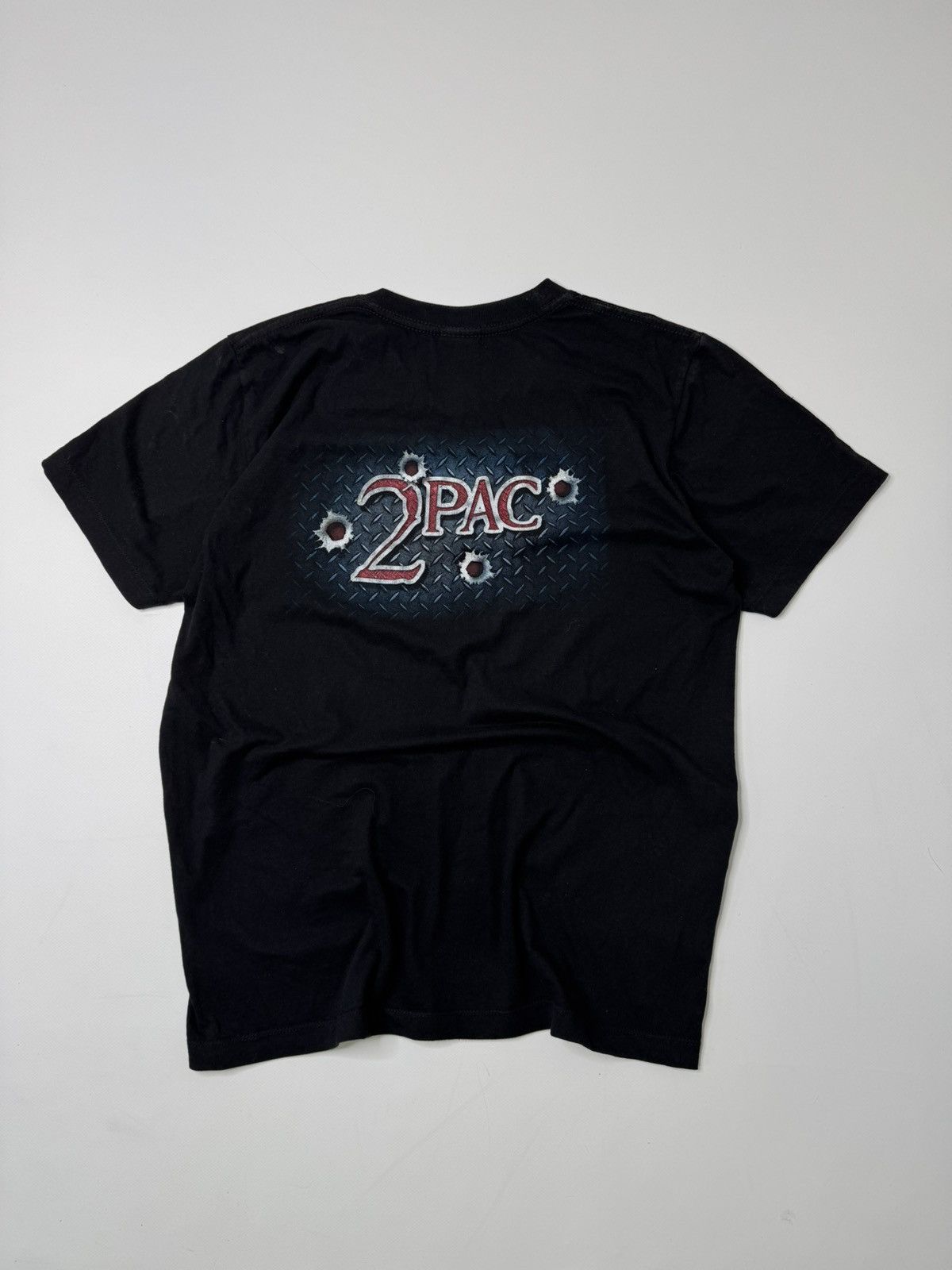 Vintage Vintage 2pac tupac amaru shakur fullprint 00s y2k rap sk8 00 Size US M / EU 48-50 / 2 - 4 Thumbnail