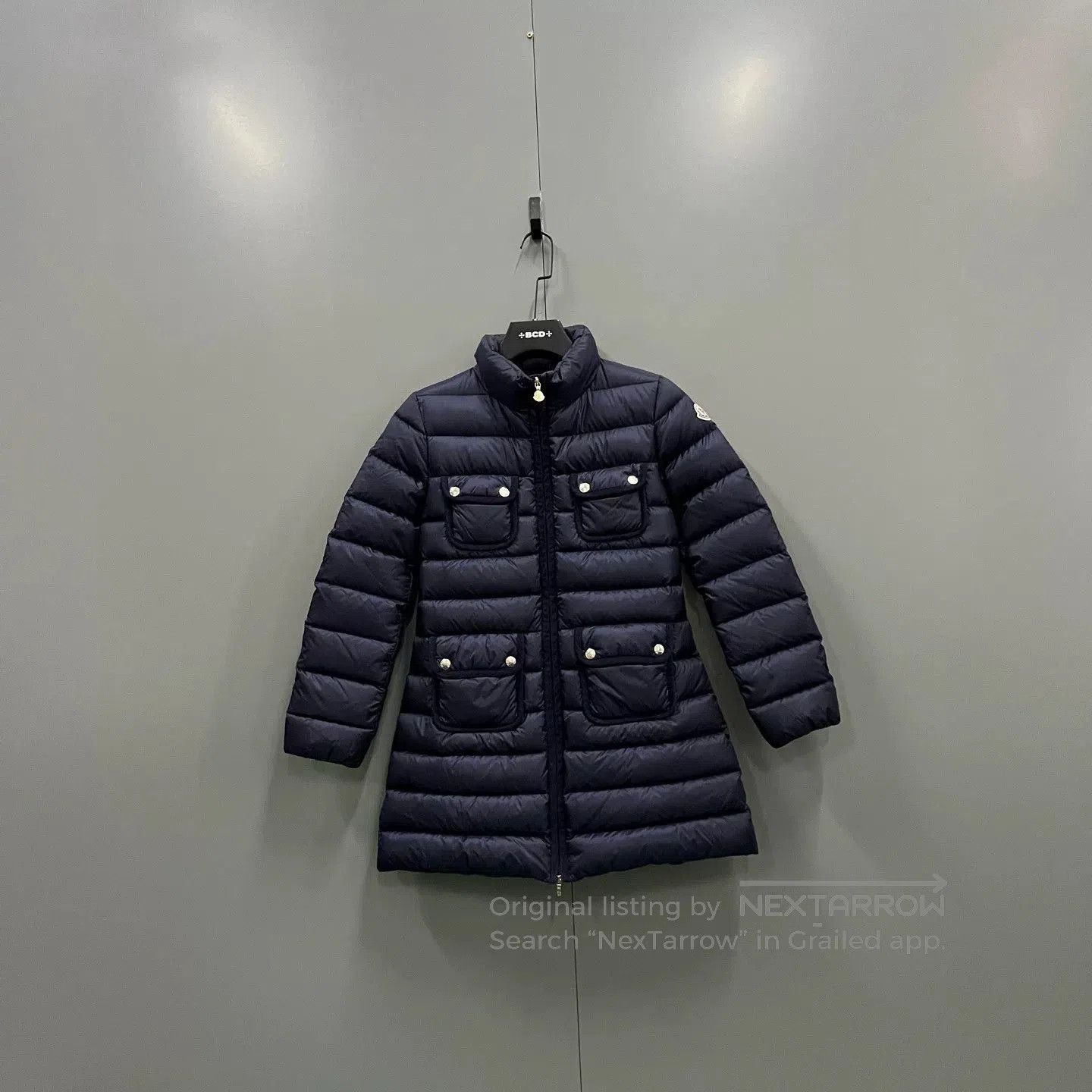 Moncler moncler navy logo down jacket size 12. Size US L / EU 52-54 / 3 - 1 Thumbnail