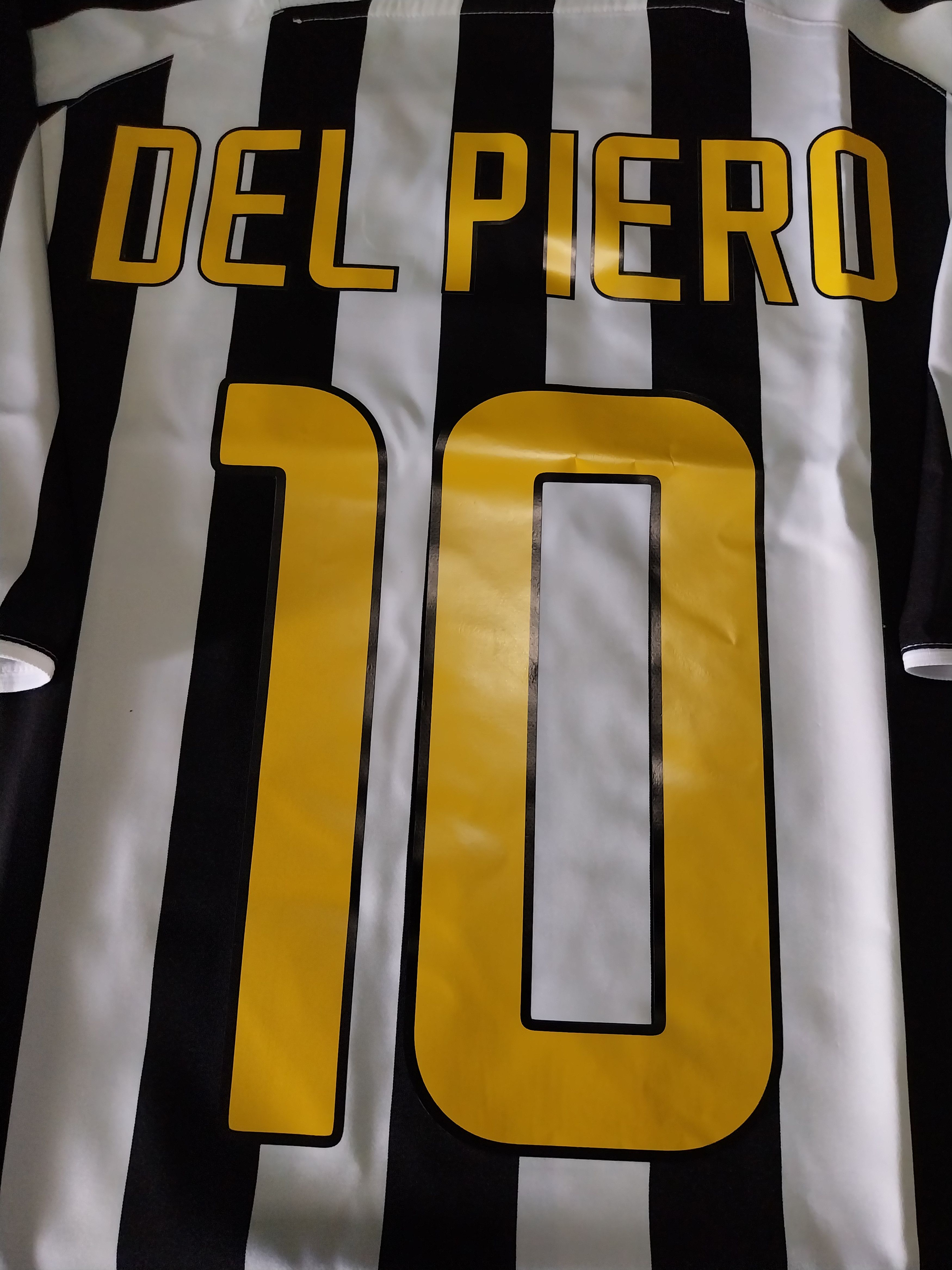 Nike Juventus home 2003/2004 alex del piero jersey football Size US L / EU 52-54 / 3 - 12 Thumbnail