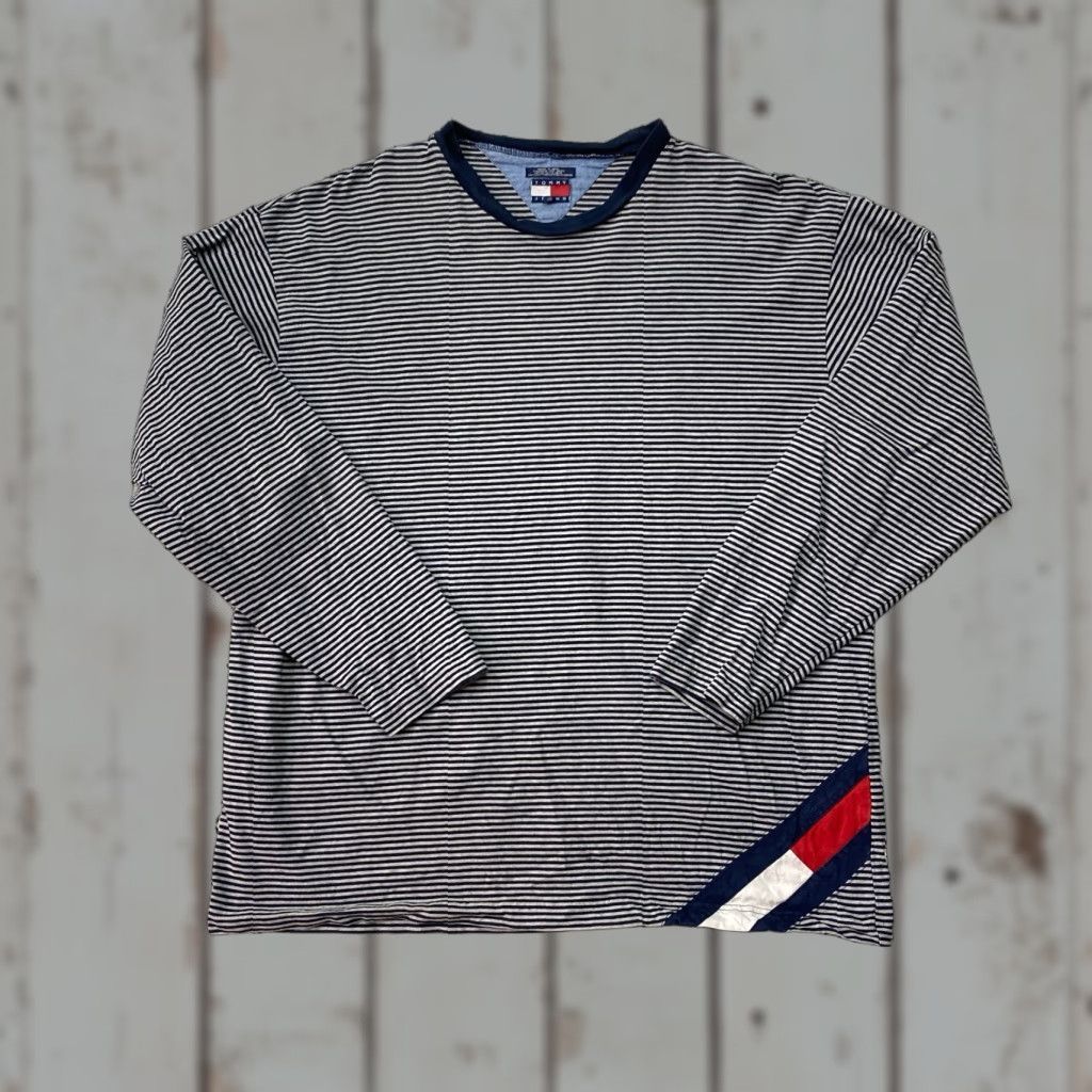 Tommy Hilfiger VINTAGE Tommy Hilfiger T Shirt Long Sleeve Striped USA Flag Embroidered XXL Gray Crew Neck Mens 90s Classic USA Size US XXL / EU 58 / 5 - 1 Thumbnail