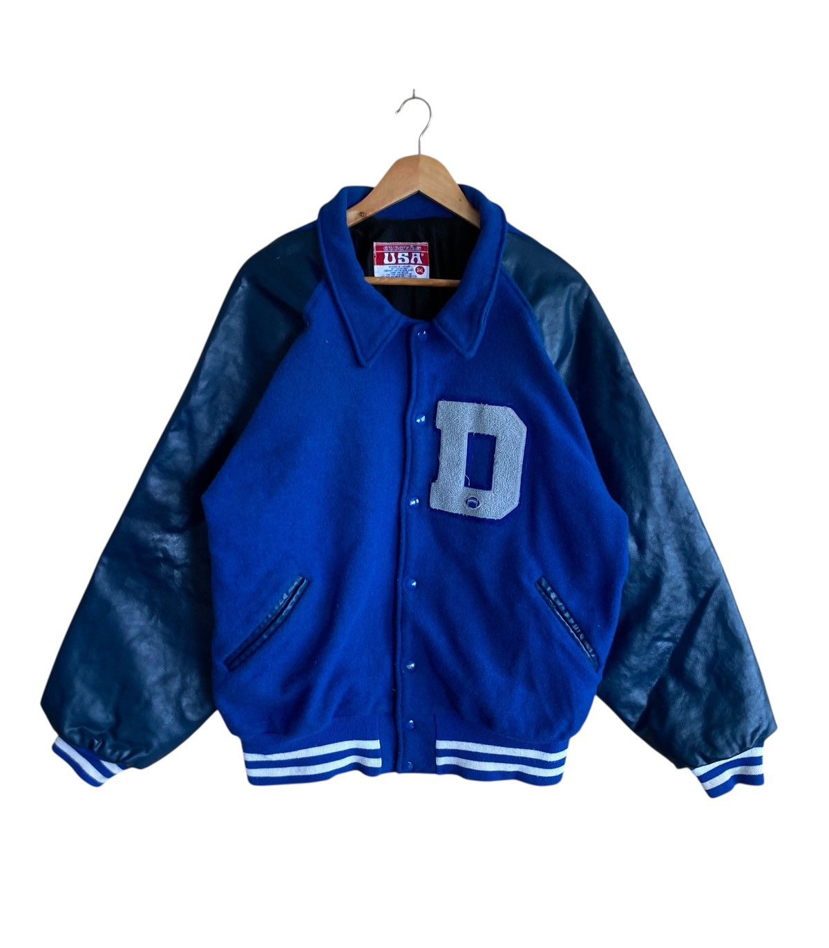 Vintage Vintage Brand Awards Leather Varsity Jacket 1970s Size US XXL / EU 58 / 5 - 1 Thumbnail