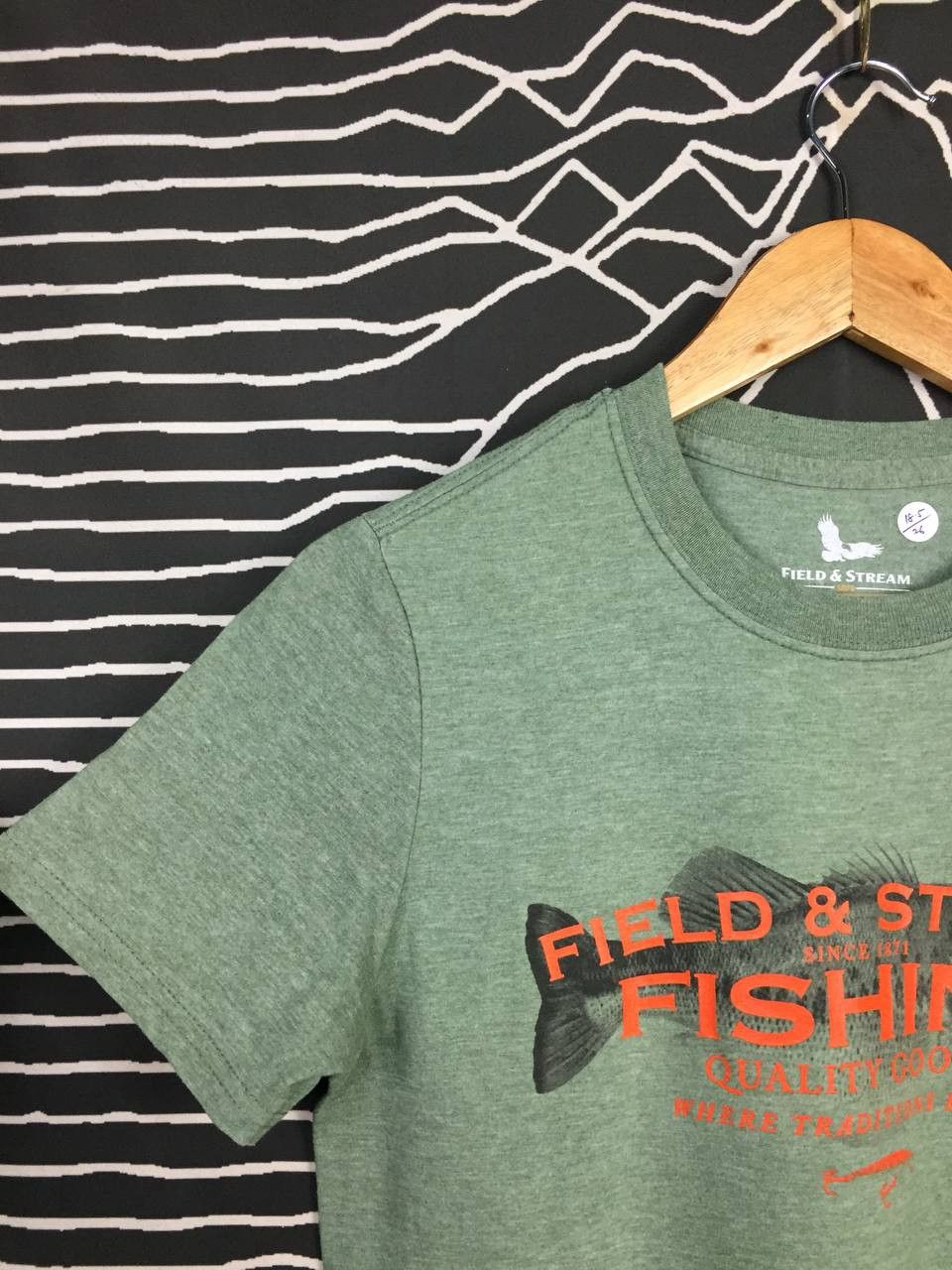 Field & Stream × Vintage Field And Stream Fishing Where Traditions Begin Graphic Tee Size US S / EU 44-46 / 1 - 3 Thumbnail