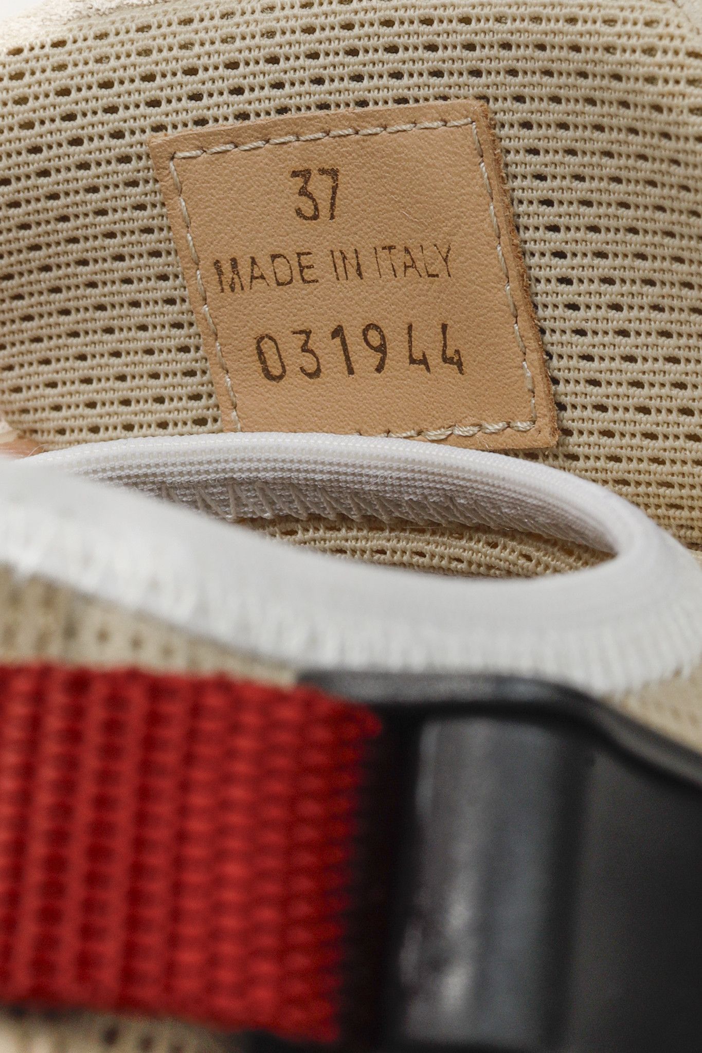 Chloe Chloe Sonnie Beige Leather Red Strap Trainers Size US 7 / IT 37 - 12 Thumbnail