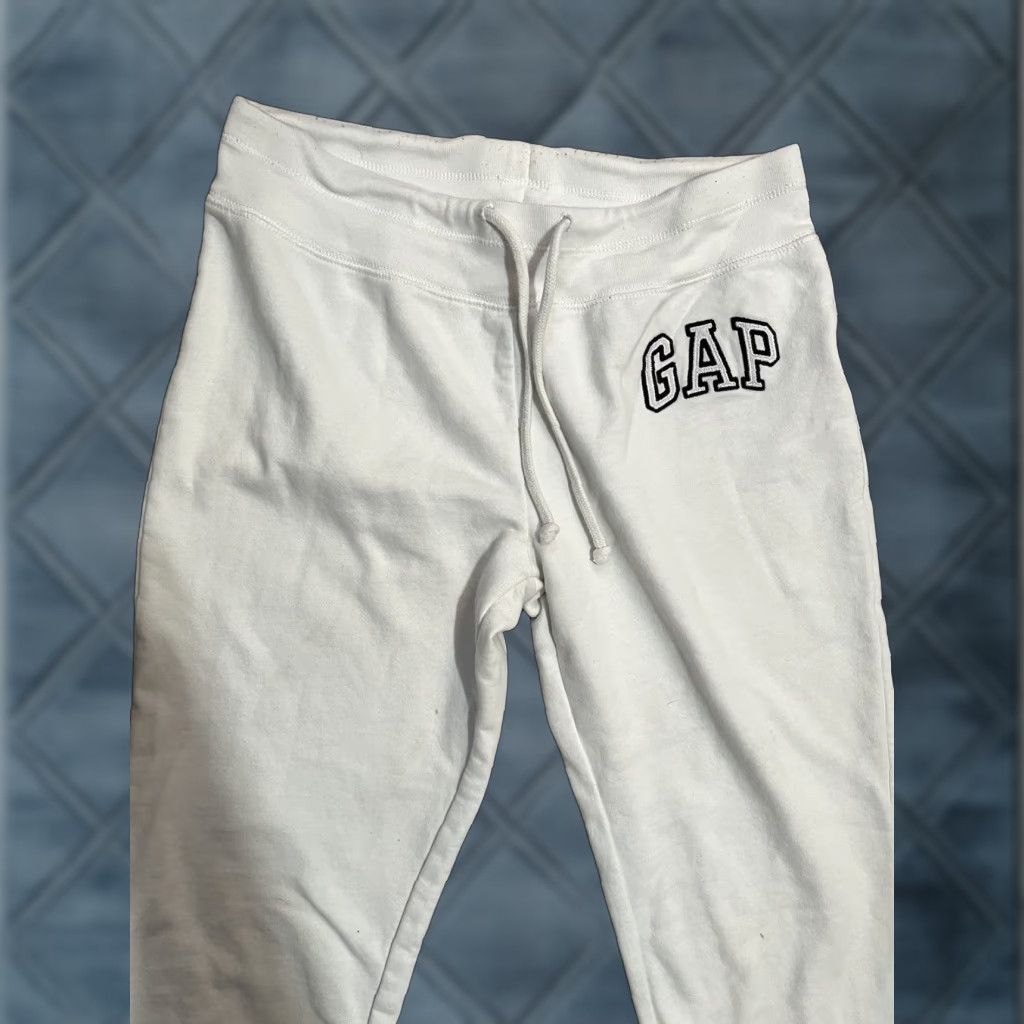 Gap VINTAGE Women’s Gap SweatPants White Logo Solid Size XS Lounge Pants Womens XS White Logo Gap Lounge { Size 26" / US 2 / IT 38 - 1 Thumbnail